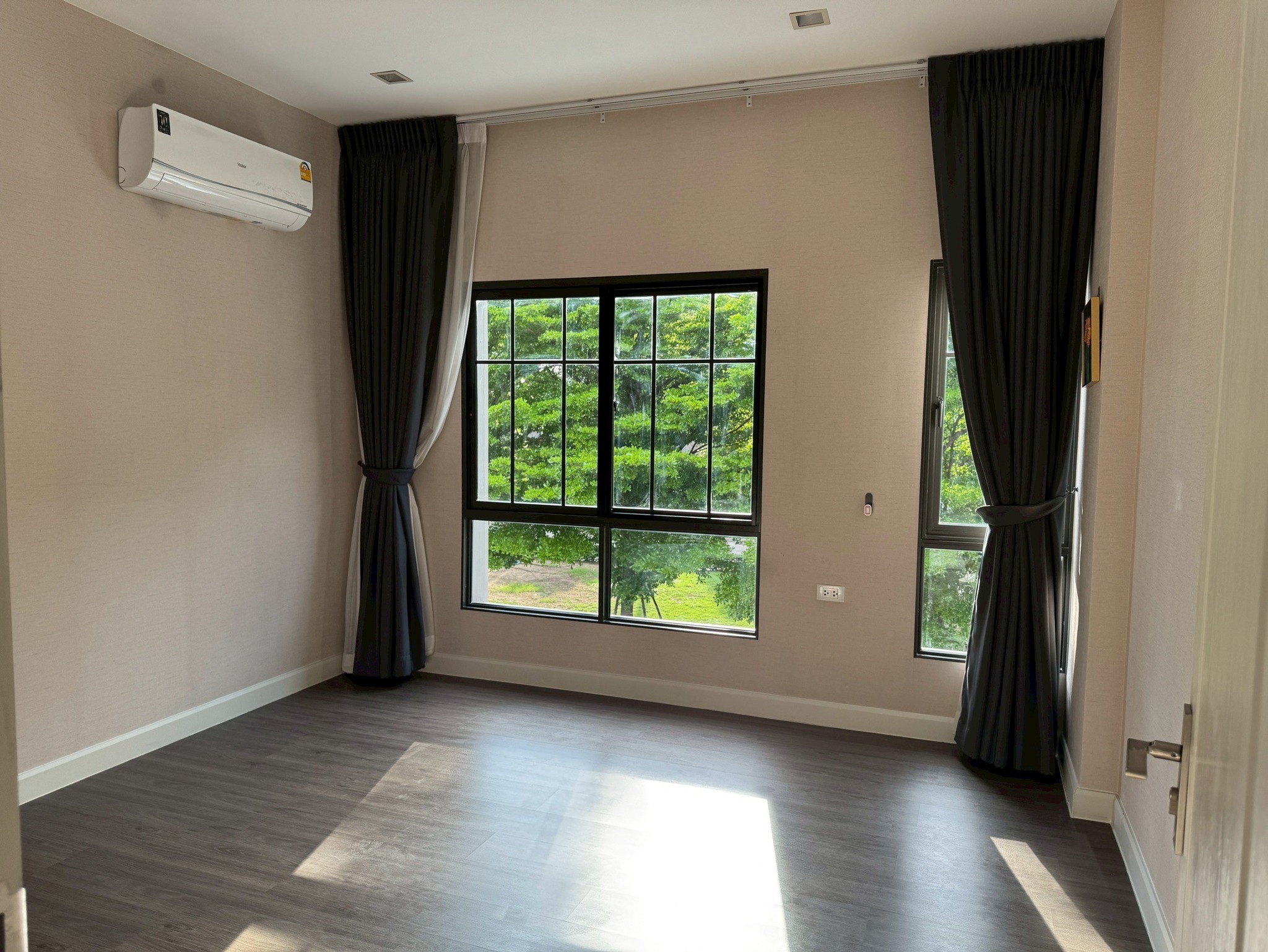 For Rent Boulevard Sathorn–Pinklao 2 15