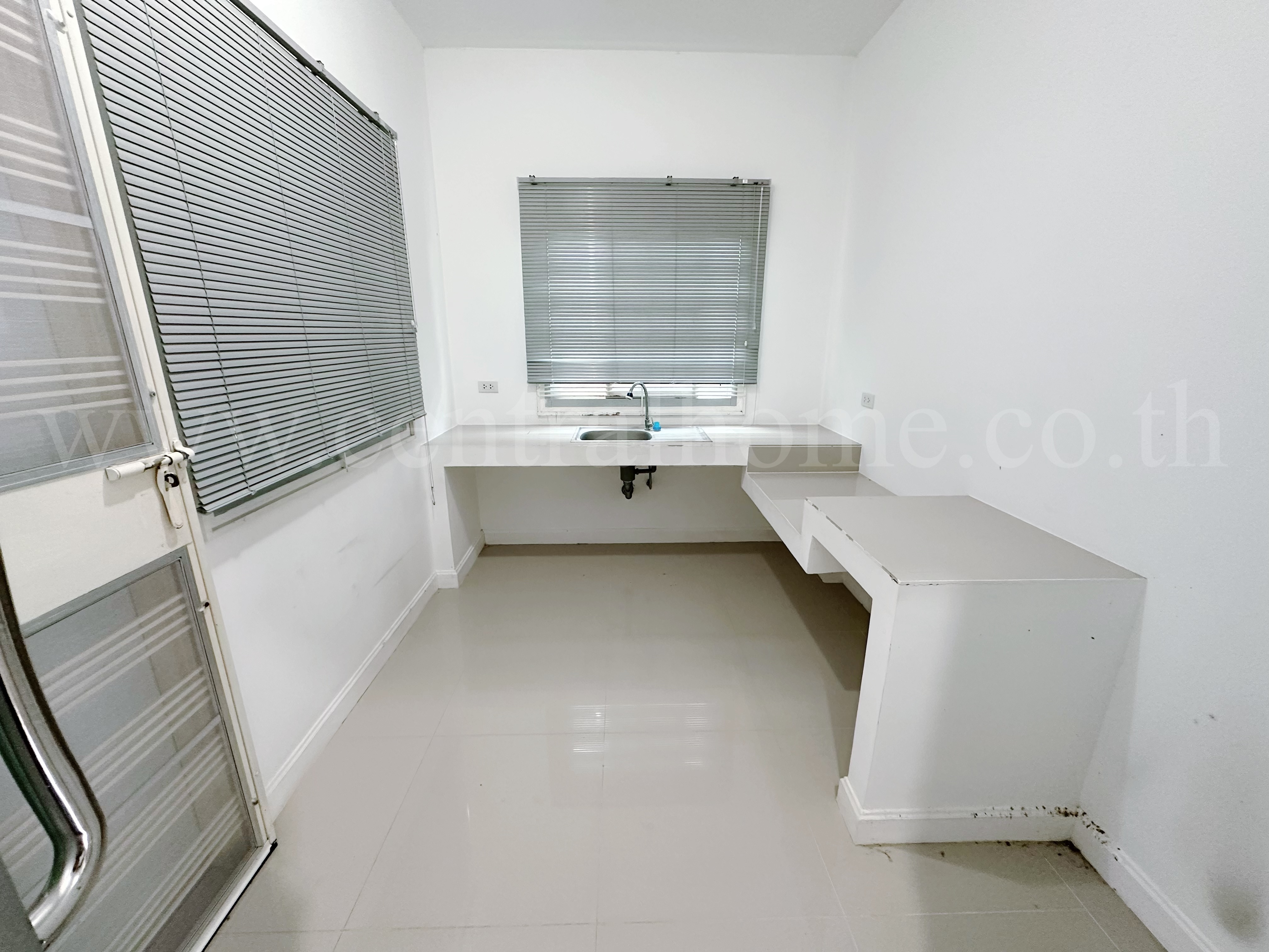 บ้านเดี่ยว เดอะทาวน์ - บางแขม นครปฐม บ้านสวย หลังมุม 10