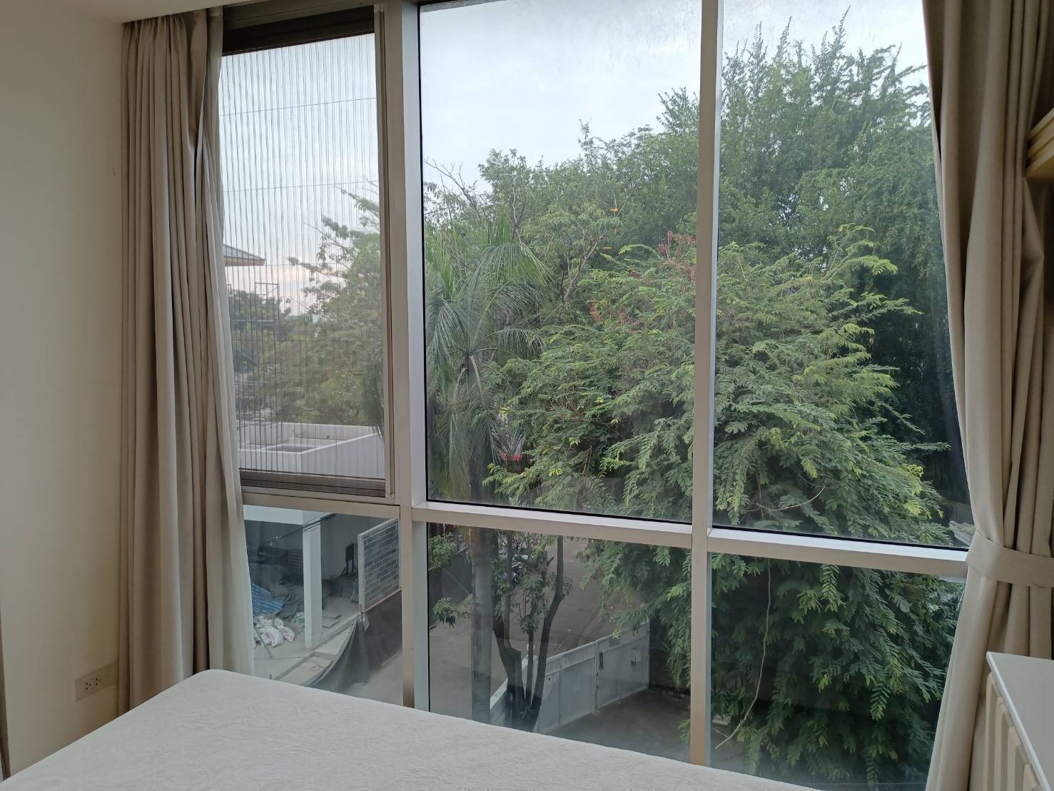 For Sale & Rent: Villa Rachakhru PAHOLYOTHIN 5 5