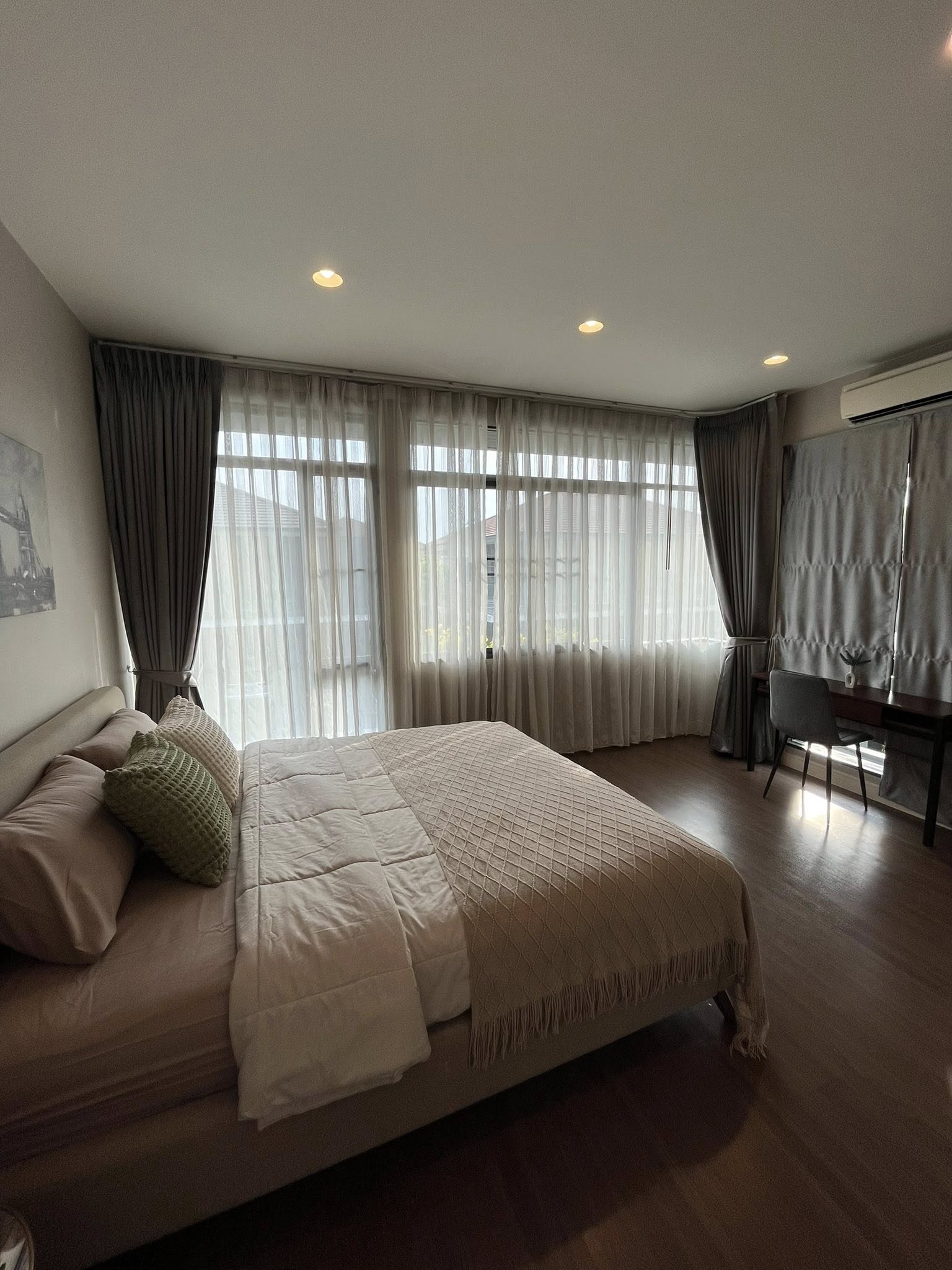 ให้เช่าบ้านเดี่ยว 2 ชั้น หมู่บ้าน เศรษฐสิริ กรุงเทพกรีฑา  รีโนเวทใหม่ทั้งหมด 10