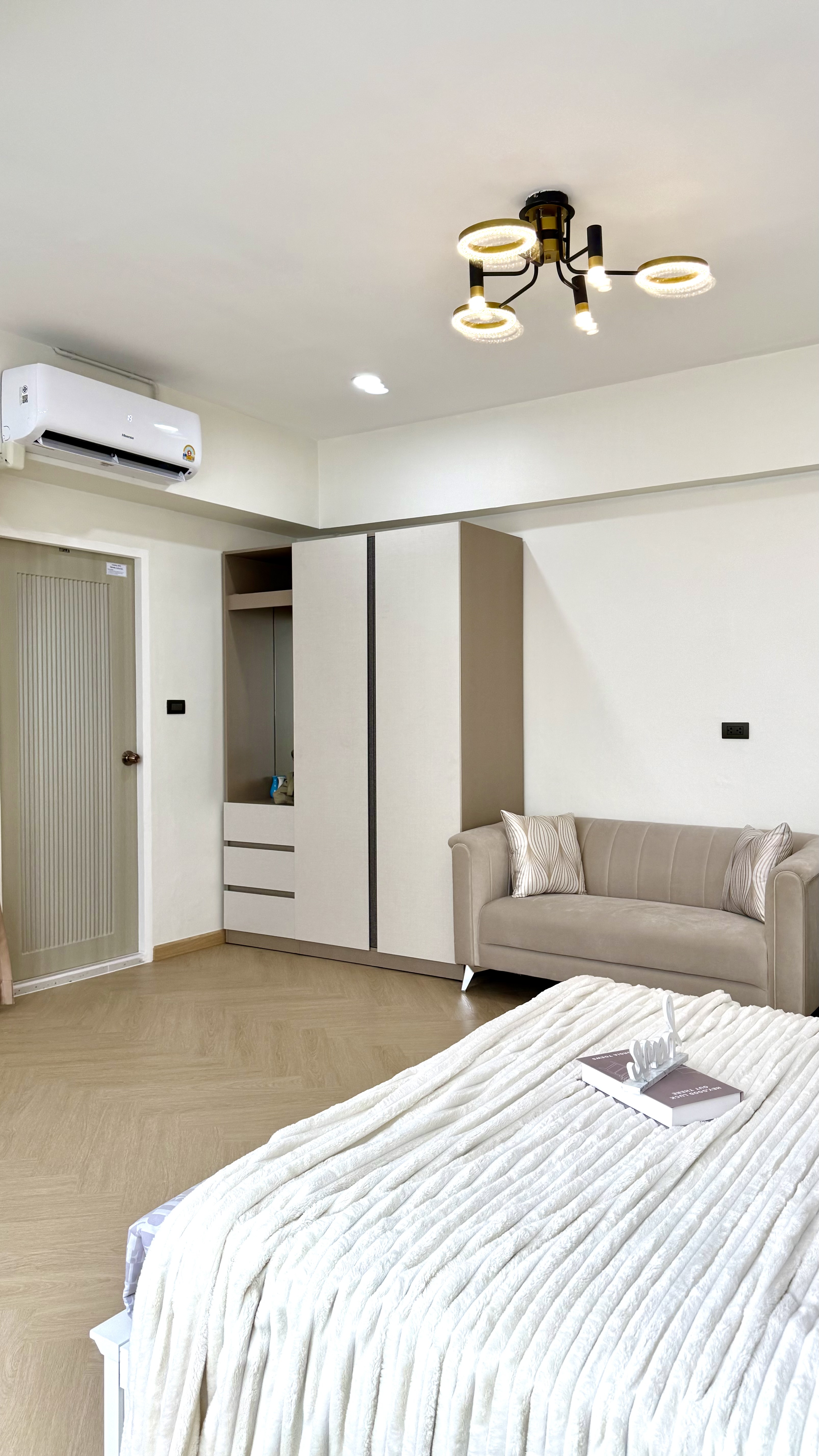 คอนโดสินเศรษฐีเรซิเดนซ์ 2 ชั้น 9 ห้องมุมวิวโล่งสวย ใกล้รถไฟฟ้า 10