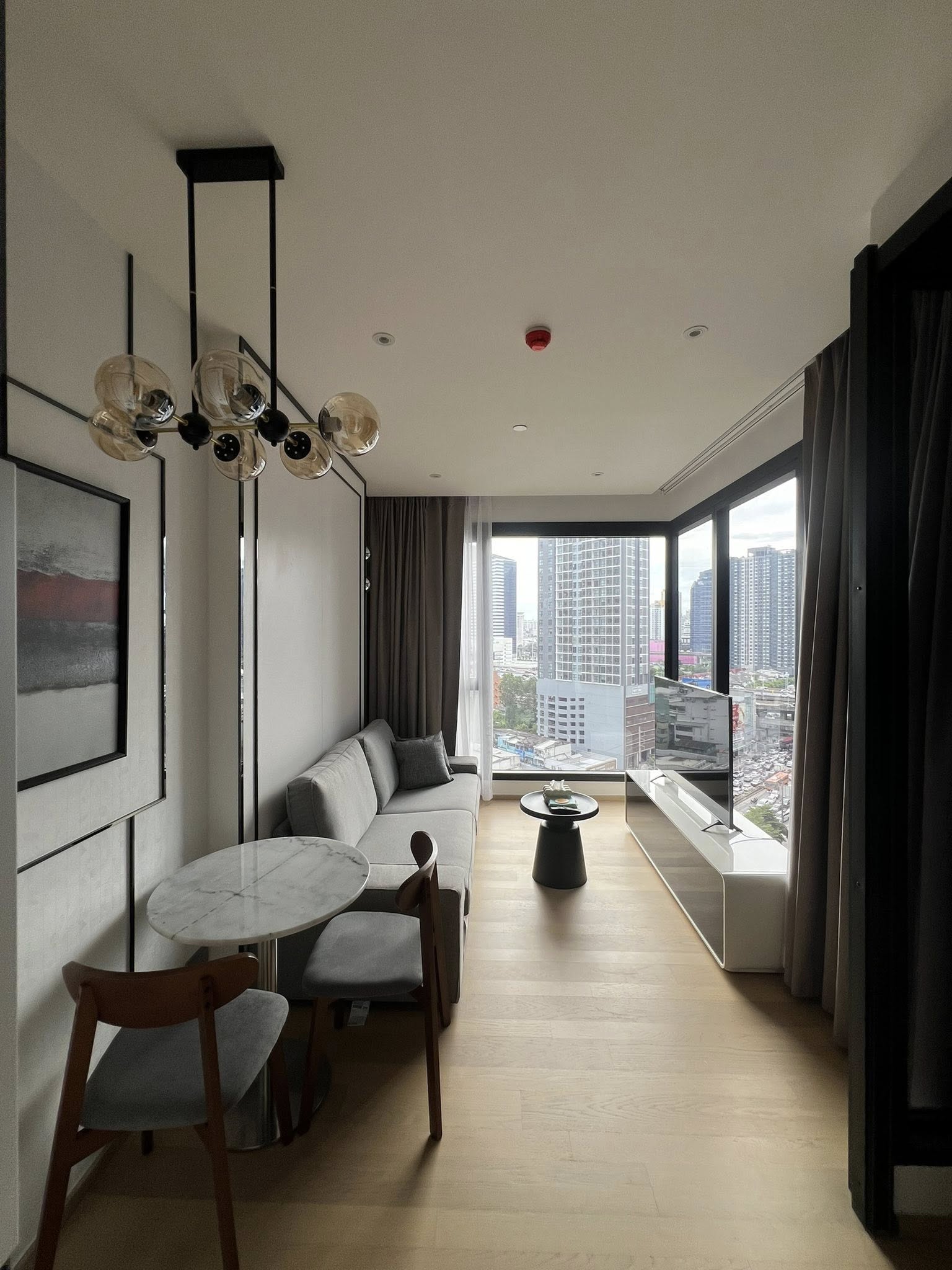 💎 Ashton Asoke – Rama 9 ✨ 1 ห้องนอน | 35 ตร.ม. | เฟอร์ใหม่ทั้งห้อง 🚆 ใกล้ MRT พระราม 9 5