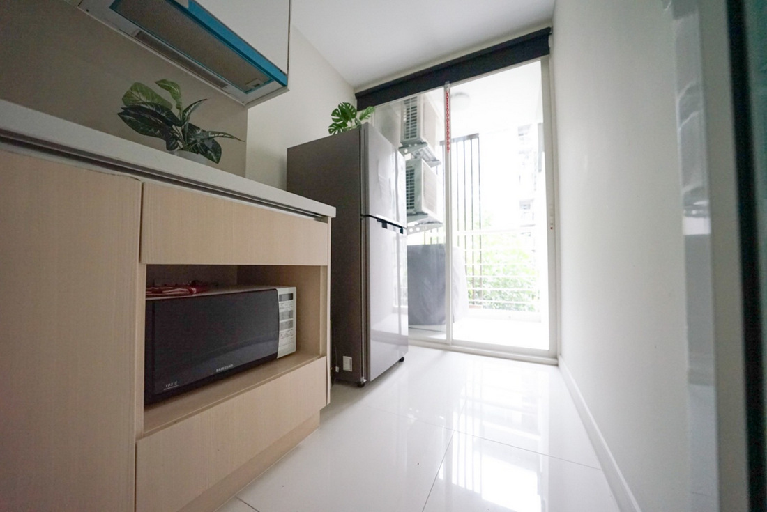 Condo Elements Srinakarin 38 ตารางเมตร 1 ห้องนอน ชั้น2 ตึก4 ทิศใต้ ตกแต่งครบ ติดสระว่ายน้ำ 6