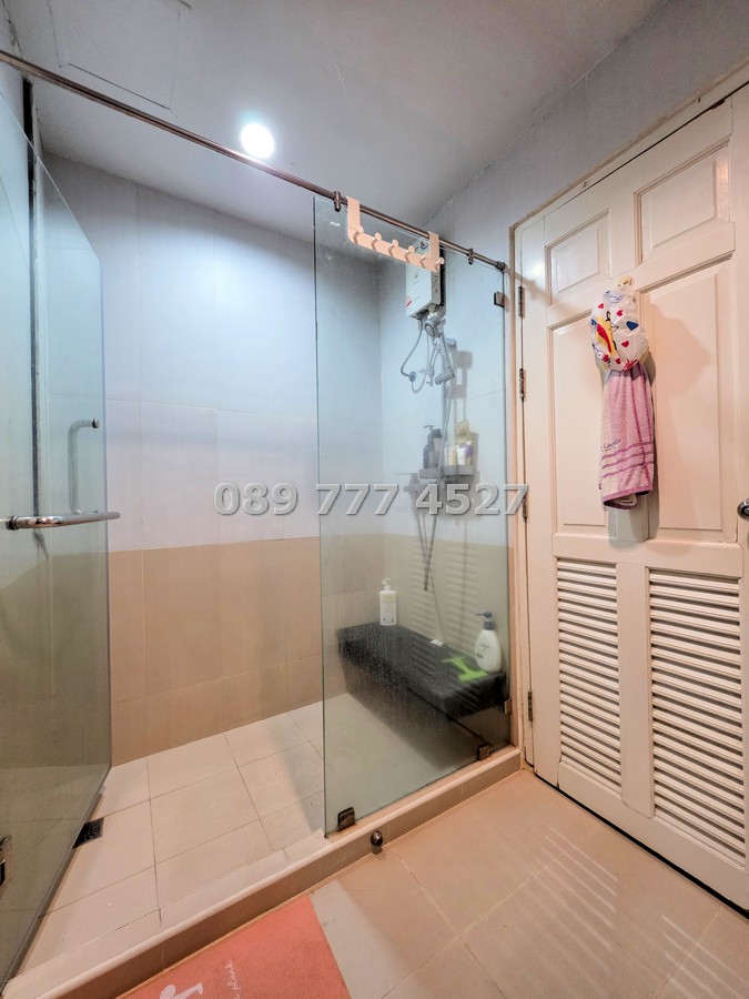 [ขาย] คอนโด สุขุมวิท ลิฟวิ่ง ทาวน์ (Sukhumvit Living Town) อโศก 2 นอน 58.90 ตรม. มีที่จอดรถประจำ ใกล้ MRT เพชรบุรี และ มศว 5