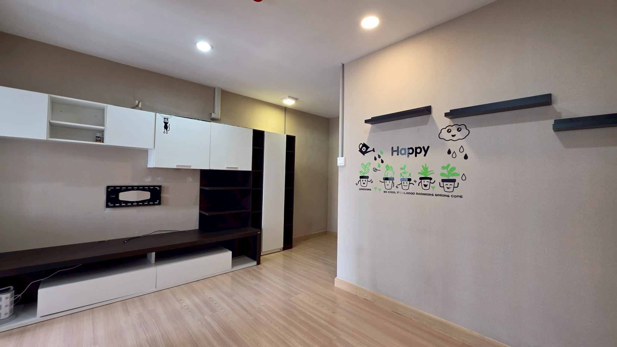 ขายคอนโด เอพลัส 2 รัตนาธิเบศร์ ชั้น 6 ทำเลดี ใกล้ MRT บางกระสอ เพียง 200 เมตร 4