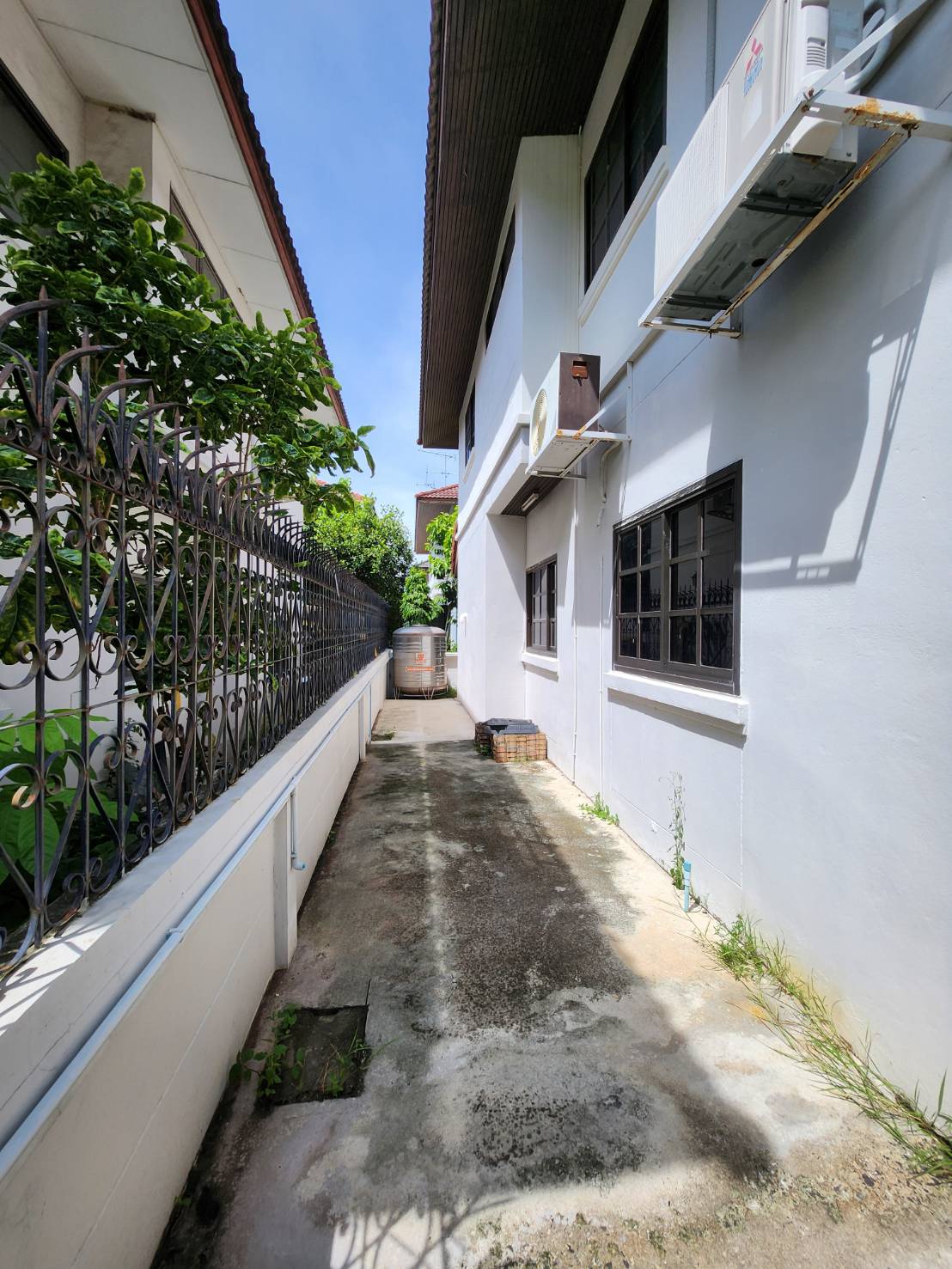 บ้านเดียว2ชั้น เนื้อที่ 90 ตรว. 4