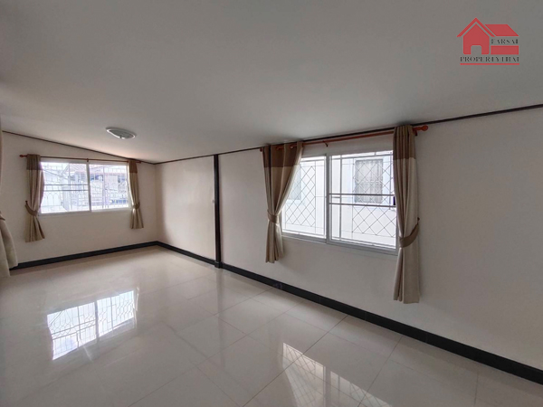 ให้เช่าบ้านเดี่ยว 2ชั้น เนื้อที่ 60 ตร.ว พื้นที่ใช้สอย 220 ตร.ม 6ห้องนอน 3ห้องน้ำ แอร์  ถนน ลาดพร้าว เขตบางกะปิ ราคาเช่า 32,000 บ/ด 7