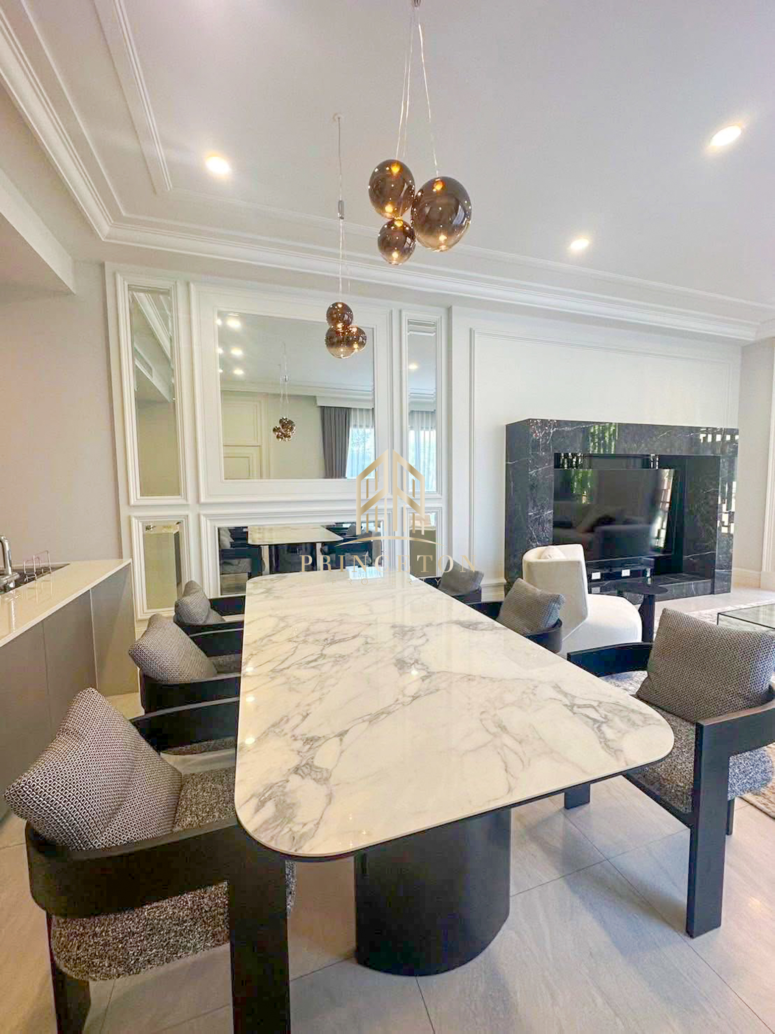 Luxury House Vana Residence Rama 9 - Srinakarin 5