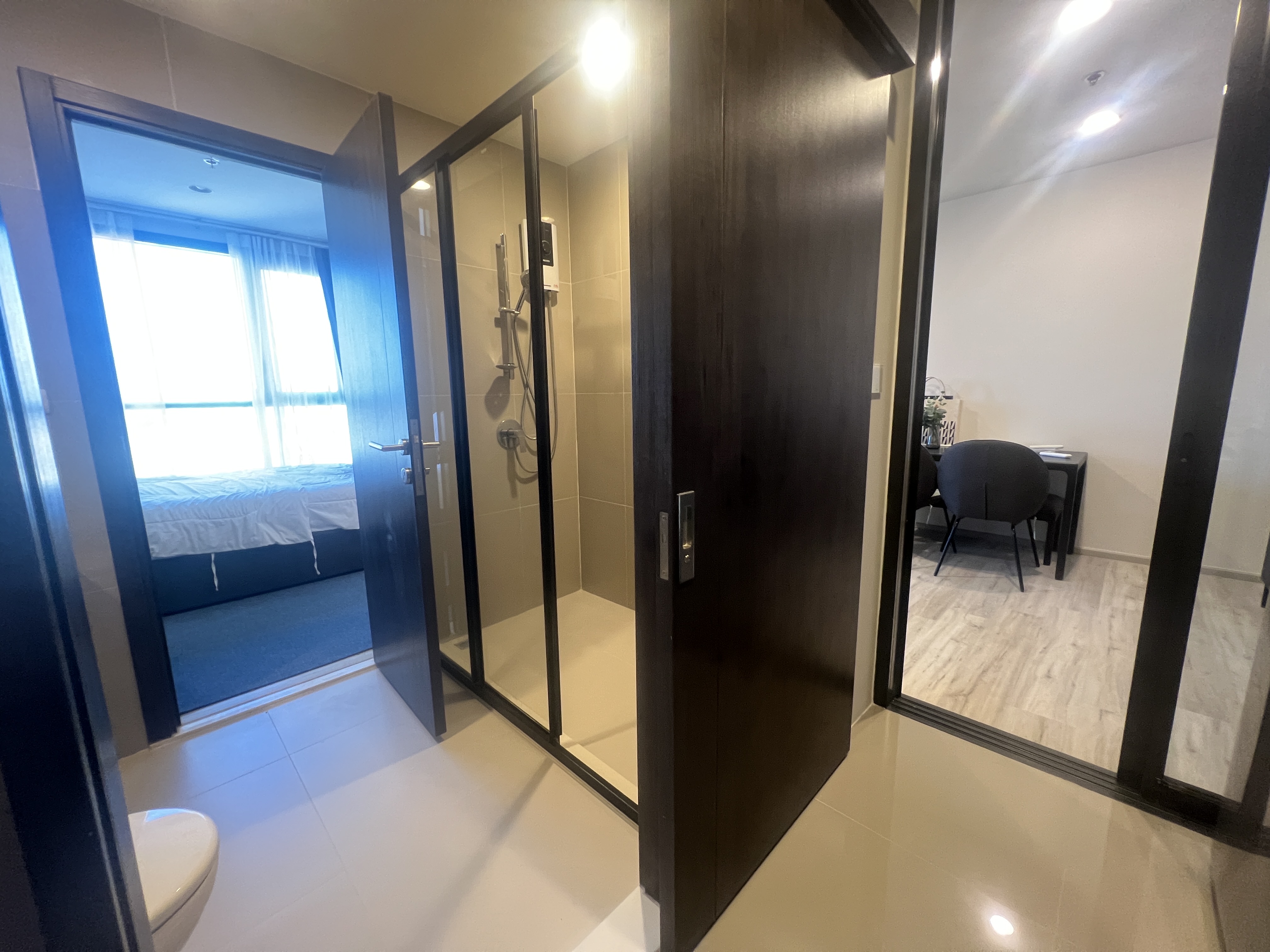 คอนโดXT huaihkwang Mrt huaihkwang 7