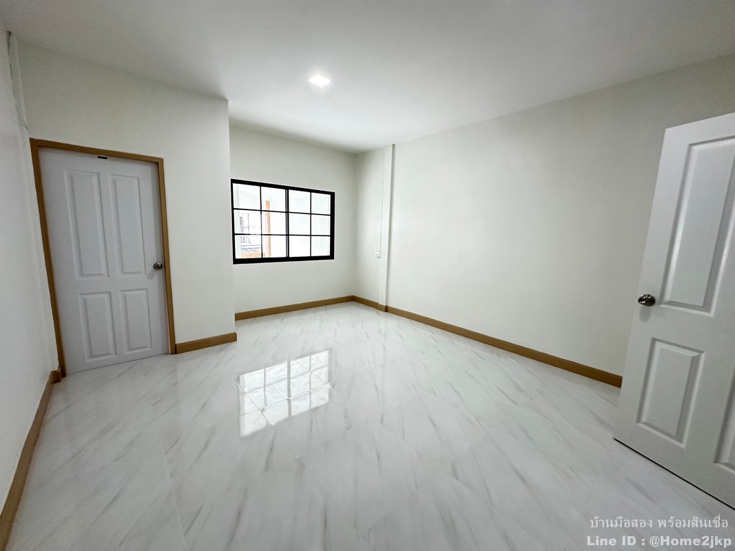 หมู่บ้านสินธานี 1 นวมินทร์ 13