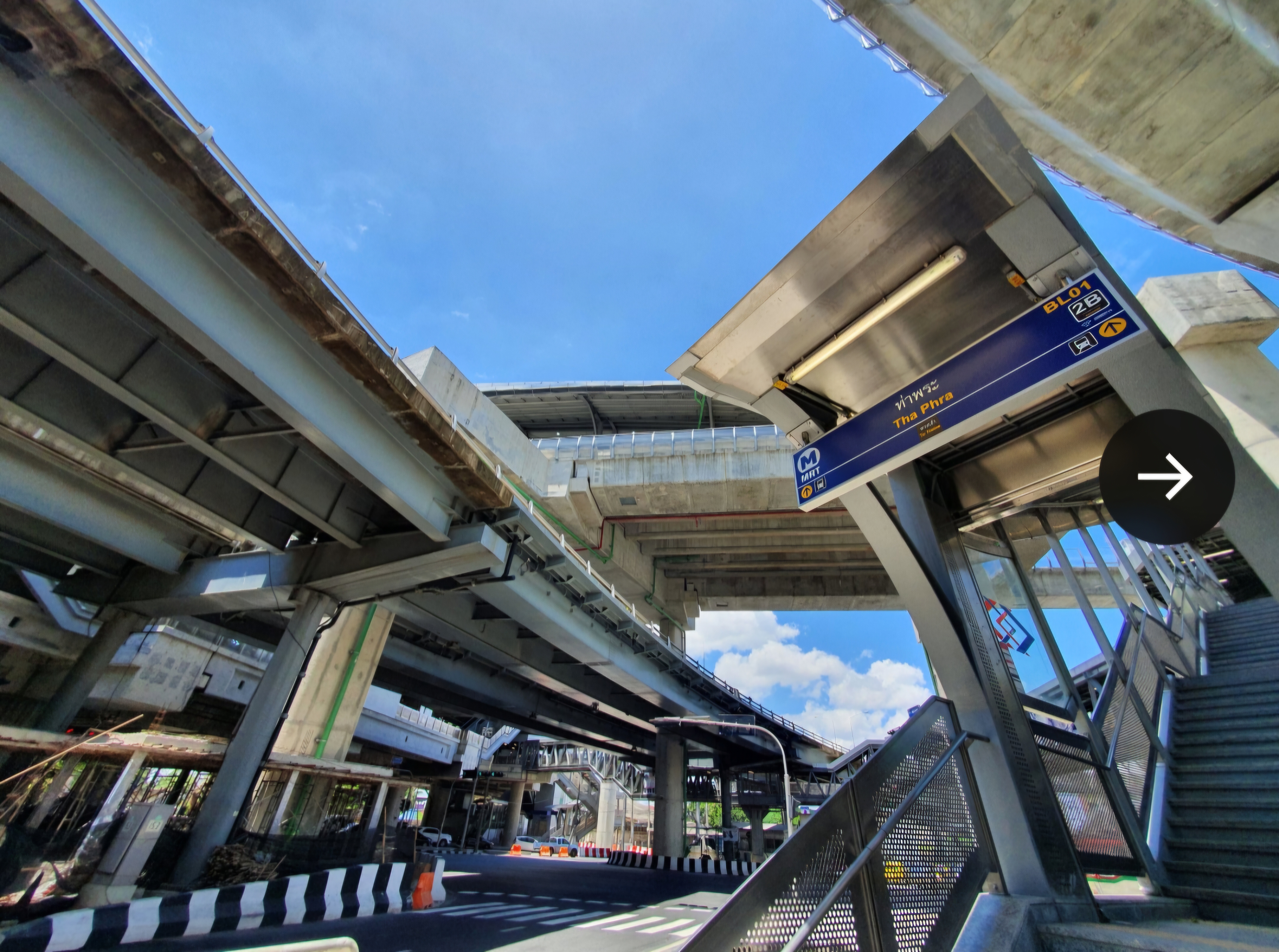 บ้านทาวน์โฮม3ชั้น ย่านท่าพระ 2