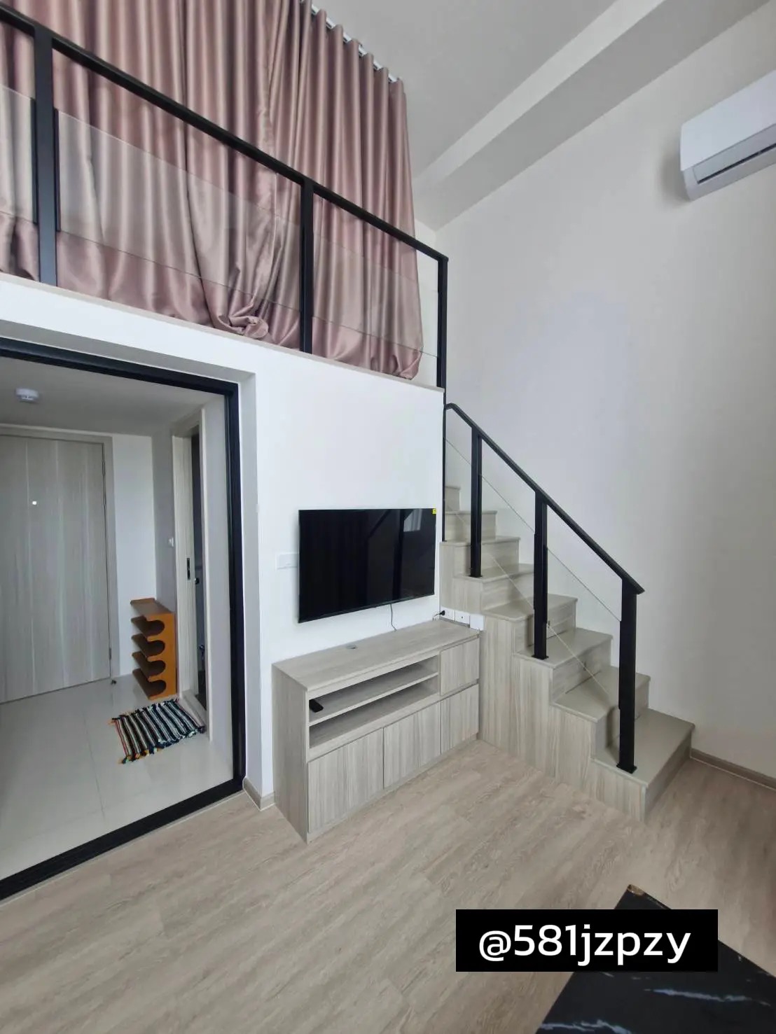 duplex 2ชั้นเพดานสูง 9