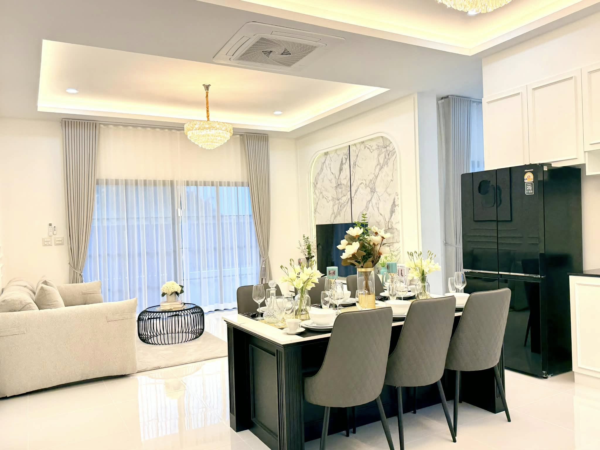 Selling New Pool Villa Pattaya 7.99 M 2