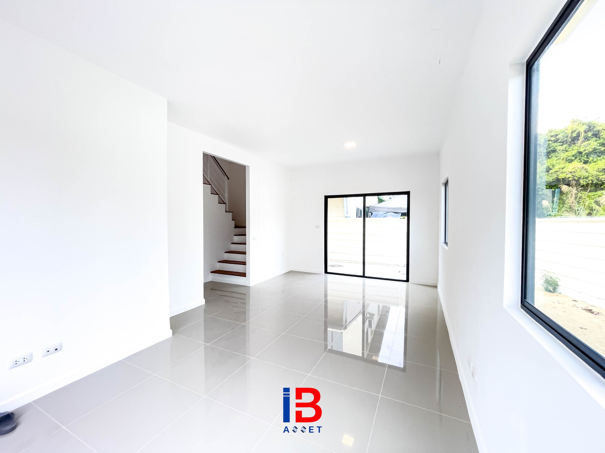 บ้านสวยสีสดใส...ใครเห็นก็ต้องหลงรัก! ขายหลังมุม พฤกษา 99 5