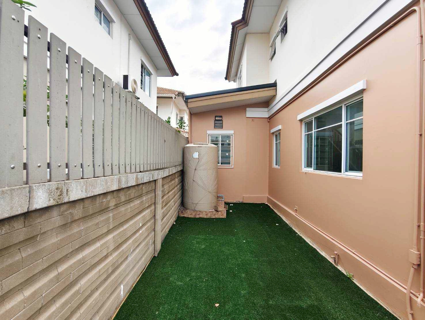 ขายบ้านเดี่ยว หลังรีโนเวททั้งหลังพร้อมอยู่ ใกล้ฟิวเจอร์เจอร์ พาร์ค รังสิตโครงการภัสสรเพรสทีจ รังสิต-คลอง 2 8