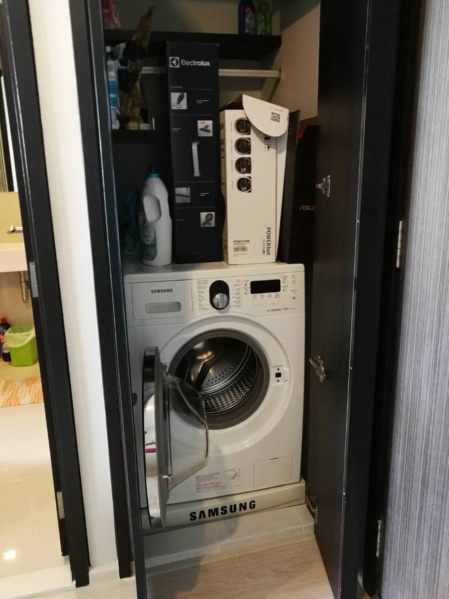 Rhythm  Sukhumvit. 44/1 Unit 1/310 Size: 45 sq.m Floor  22 1 bedroom 1 bathroom  BTS:  Pra kanong  Sale :  7,900,000 Baht Line id: kingrice79 3