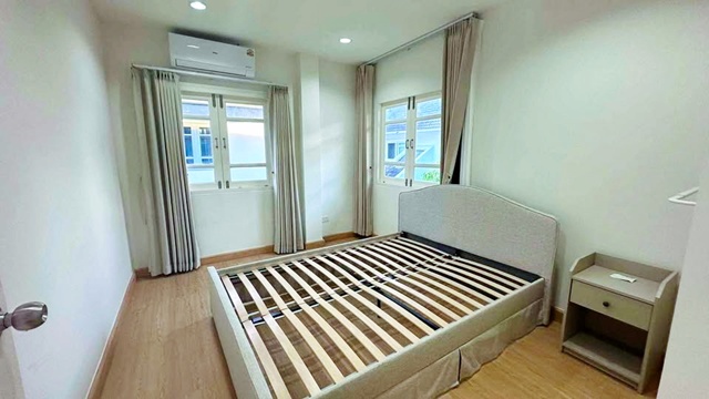 RIS รร.นานาชาติร่วมฤดี 2.0 กม. MRT มีนพัฒนา 700 ม. ให้เช่าบ้านเดี่ยว 2 ชั้น 316 ตร.ม. 100 ตร.วา. 4นอน 3 น้ำ ตลาดน้ำขวัญเ 5