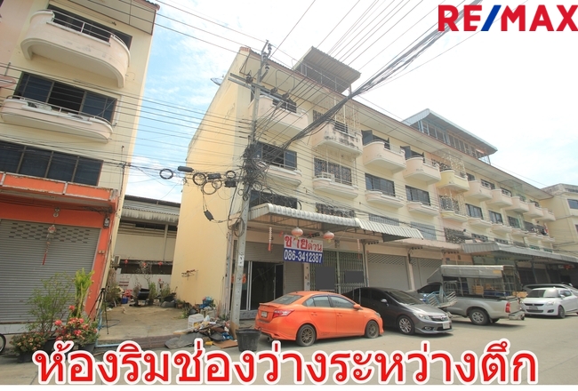 ตึกแถวสุขสวัสดิ์ประชาอุทิศ สุขนิเวศน์2 สุขสวัสดิ์64 ประชาอุทิศ33 ห้องมุม ริมถนนเมนหน้าโครงการ อยู่อาศัย ค้าขาย ทำสำนักงาน 3ชั้น ใกล้สะพานภูมิพล 3