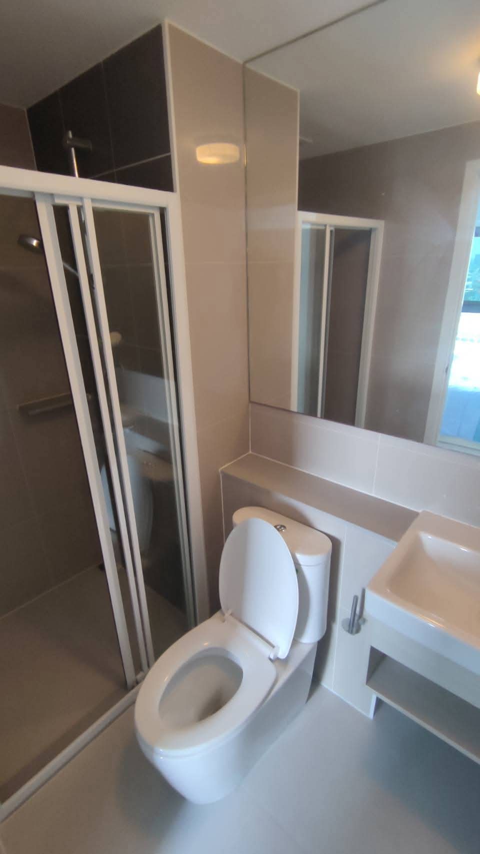 คอนโด ใกล้ทองหล่อเอกมัย 4