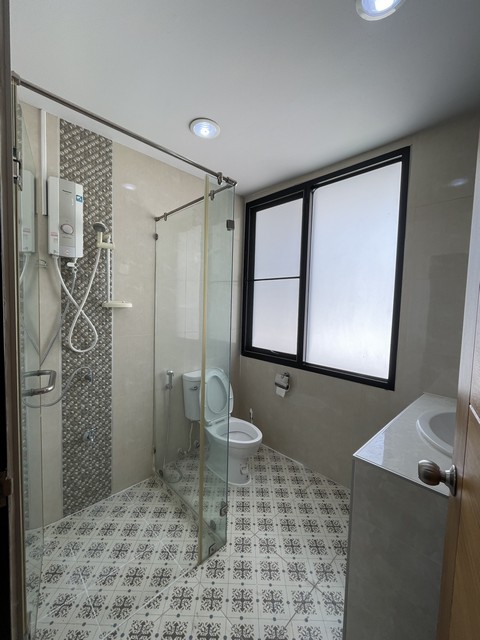 บ้านว่าง ให้เช่า หมู่บ้าน ต.รวมโชค โชคชัย 4 ซอย 56 ลาดพร้าว ลาดพร้าววังหิน ใกล้MRTโชคชัย 4 เลียบด่วน รับออฟฟิศนามบุคคลเท่านั้น แต่งแบบโมเดิร์น โปร่ง ใ 8