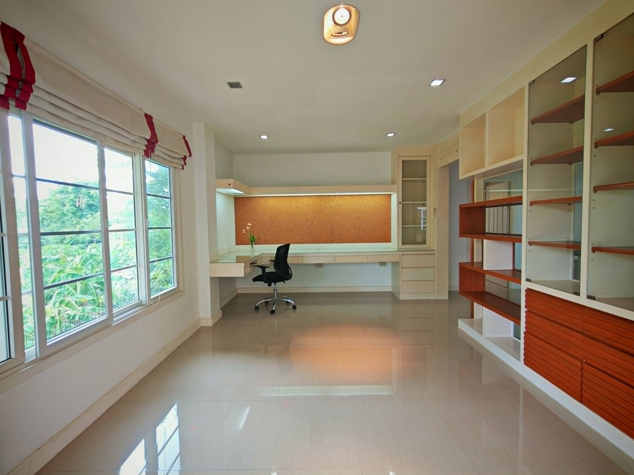 ให้เช่า ทาวน์โฮม3ชั้น urban sathorn หลังมุม สาทร - BTS บางหว้า 6