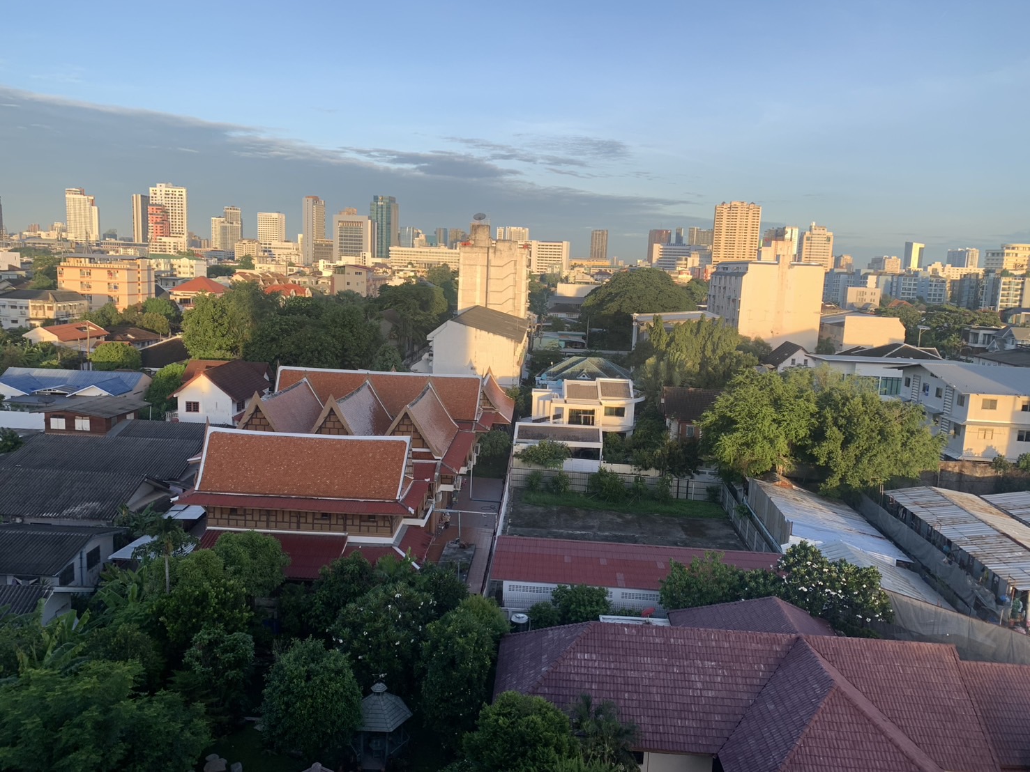 ให้เช่าคอนโดพีทรัชดา 13
