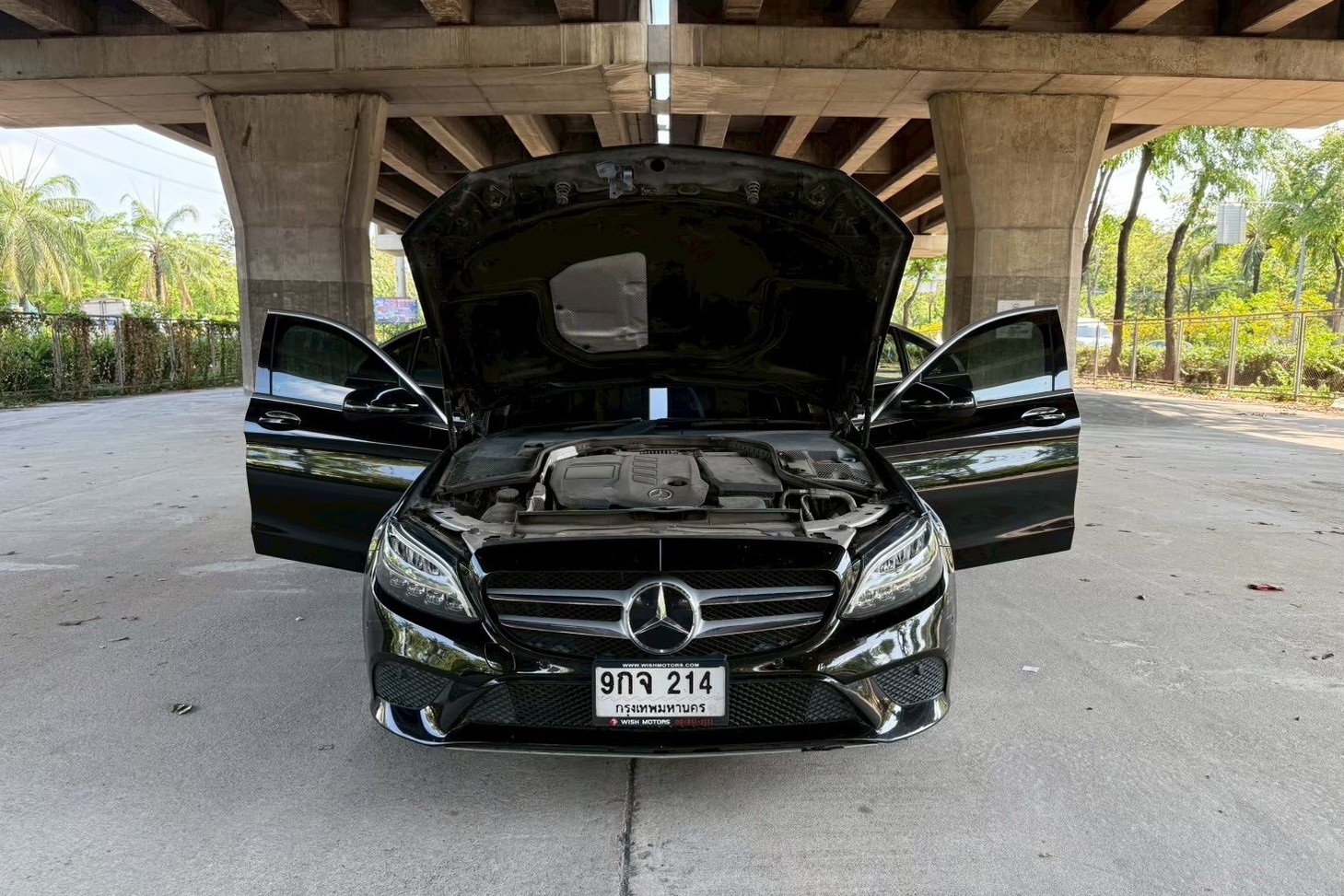 Mercedes-Benz  C220d W205 AT ปี 2019 รถมือสอง ขายถูก 10