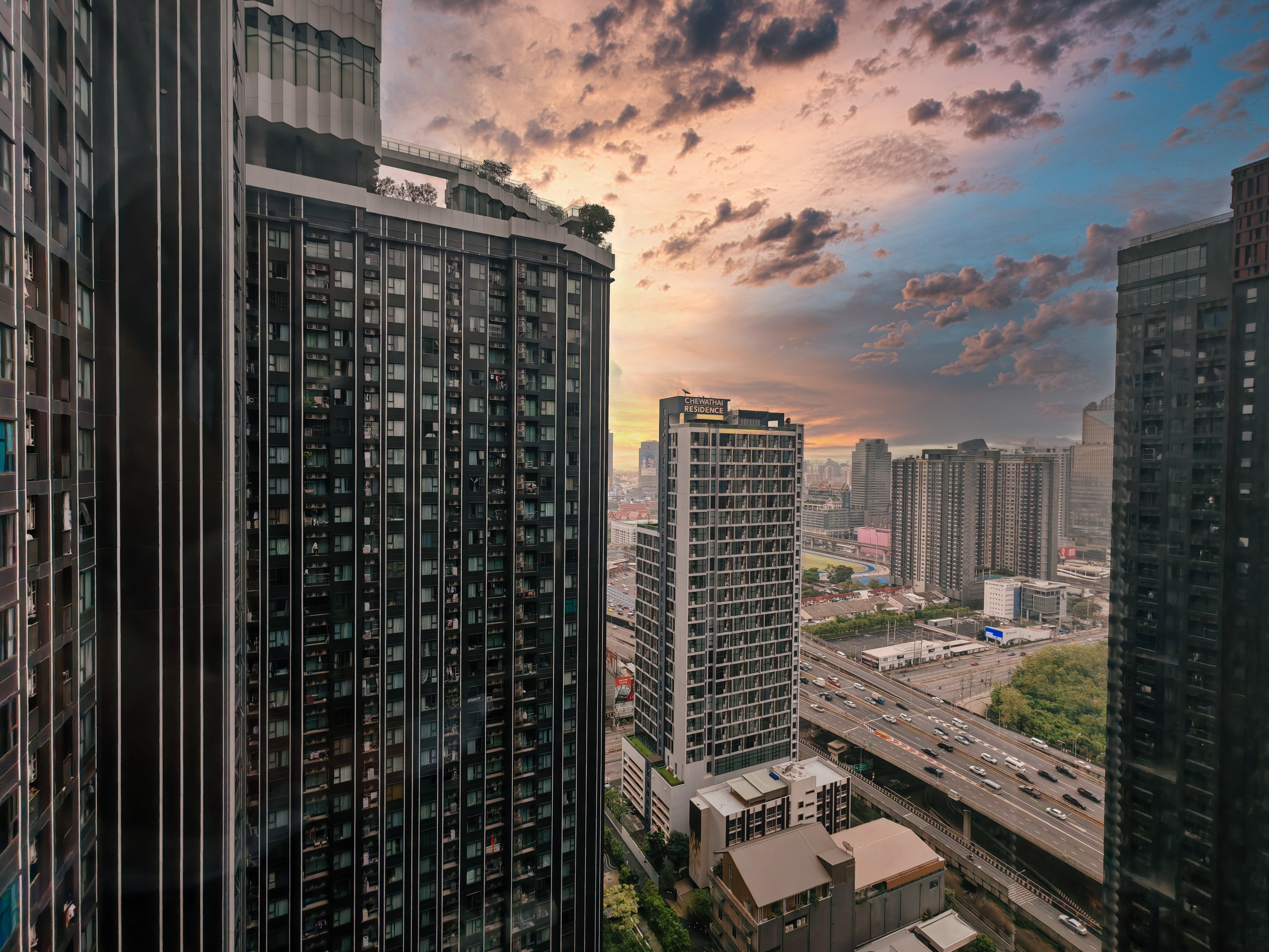 Life Asoke Rama 9 (ไลฟ์ อโศก-พระราม 9) คอนโด High-Rise ใจกลาง New CBD 10