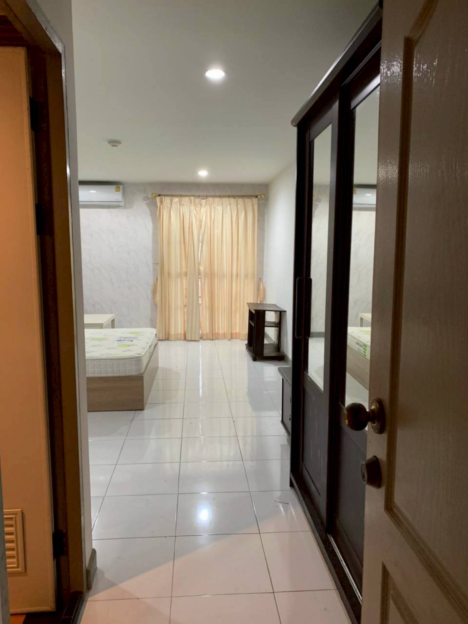 ขายด่วน Regent Home3 ทิศใต้ลมเย็น ชั้น4 เลขห้องดี ราคาพิเศษ 5