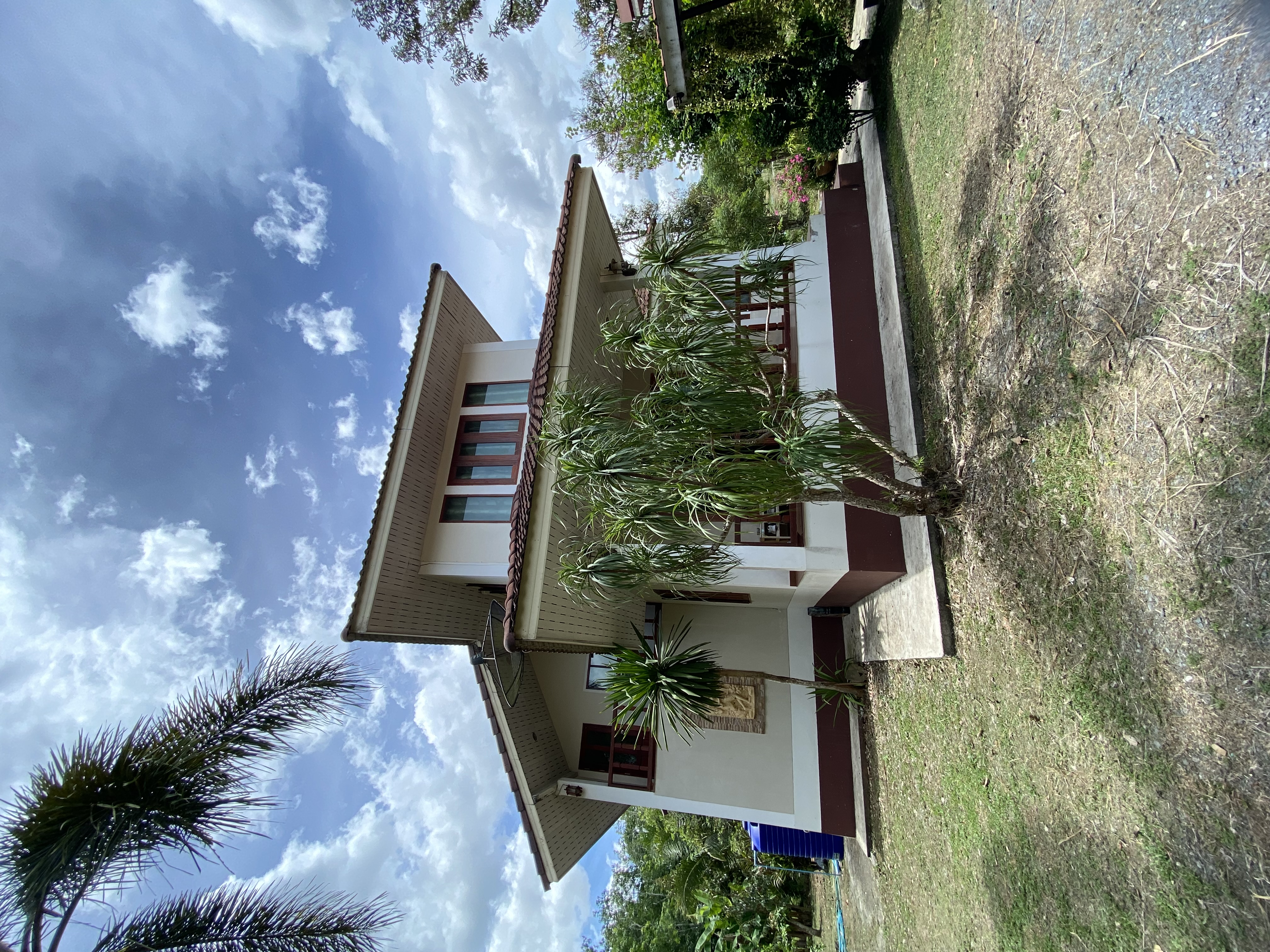 บ้านเดี่ยวพร้อมที่ดิน 3