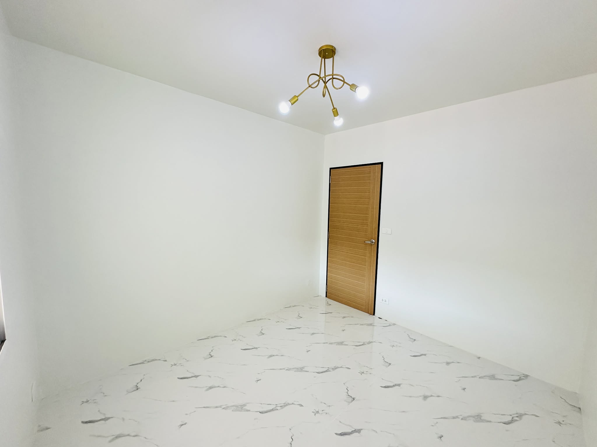 หมู่บ้านภัทรารมย์3  ลาดหลุมแก้ว 5