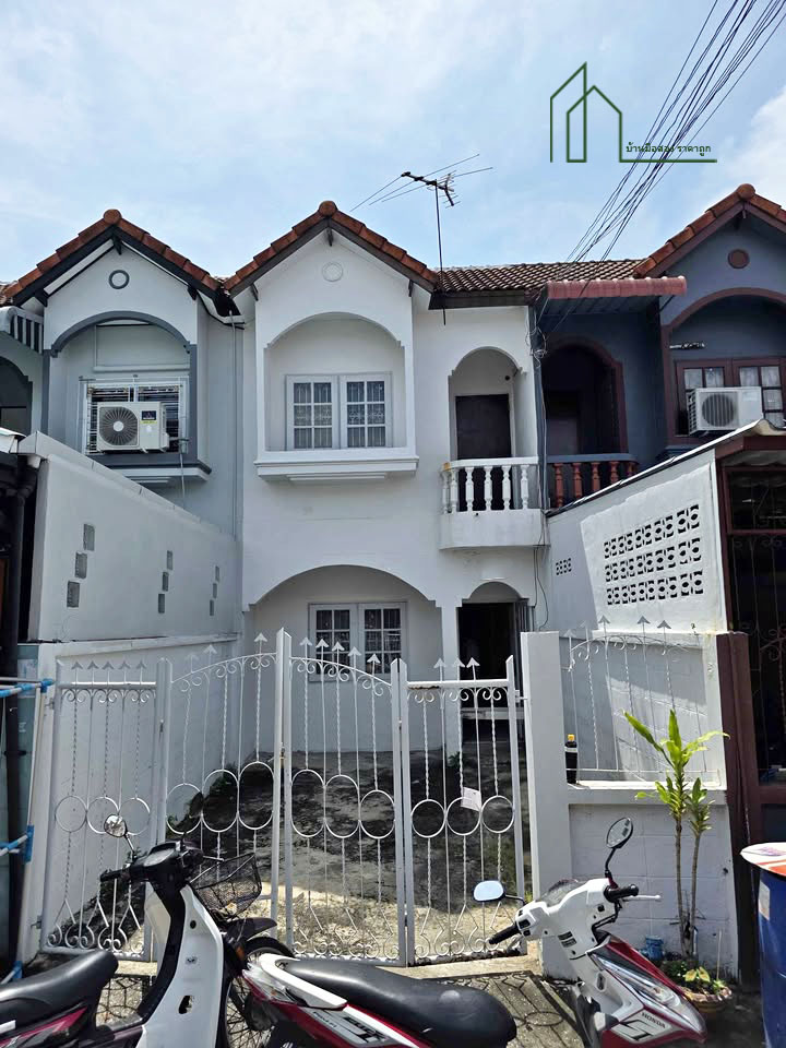 บ้านทาวเฮ้าส์ 2ชั้น หมู่บ้านเฟื่องฟ้าโครงการ2 (ซอยศรีสมิตร) ถ.เทพารักษ์  15