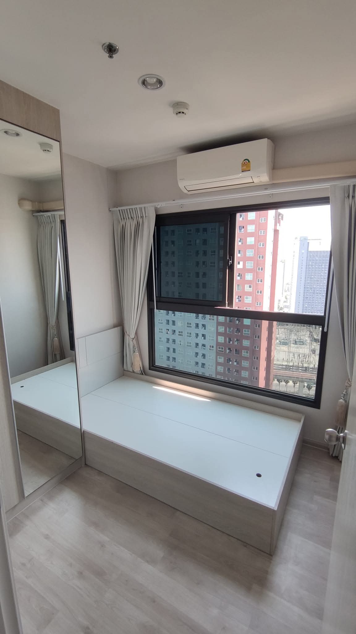 คอนโด ใกล้ทองหล่อเอกมัย 6