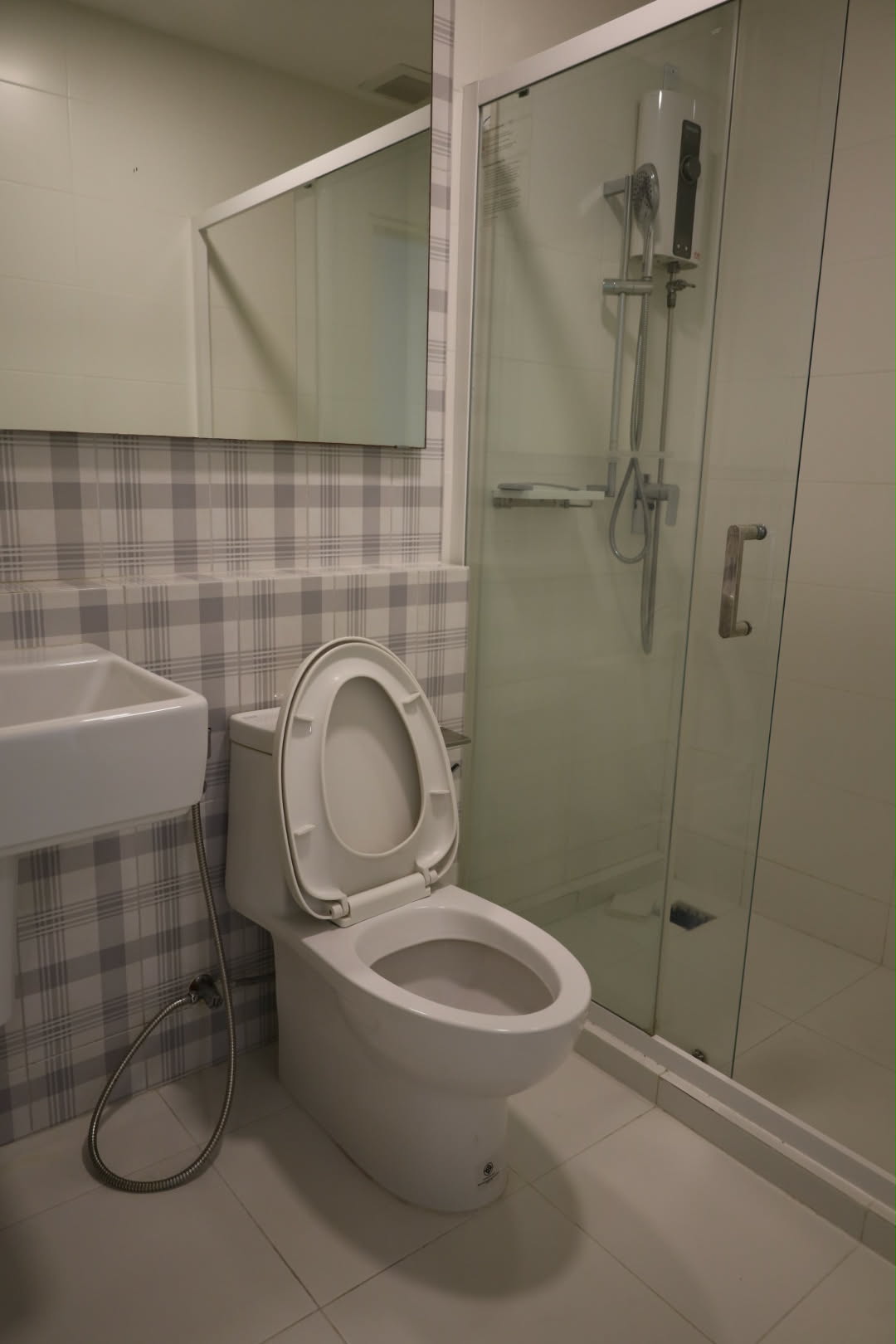 บ้านทาวน์โฮม 2 ช้้น 3 ห้องนอน 2 ห้องน้ำพร้อมเฟอร์นิเจอร์ หน้าบ้านจอรถได้ 2 คัน 7