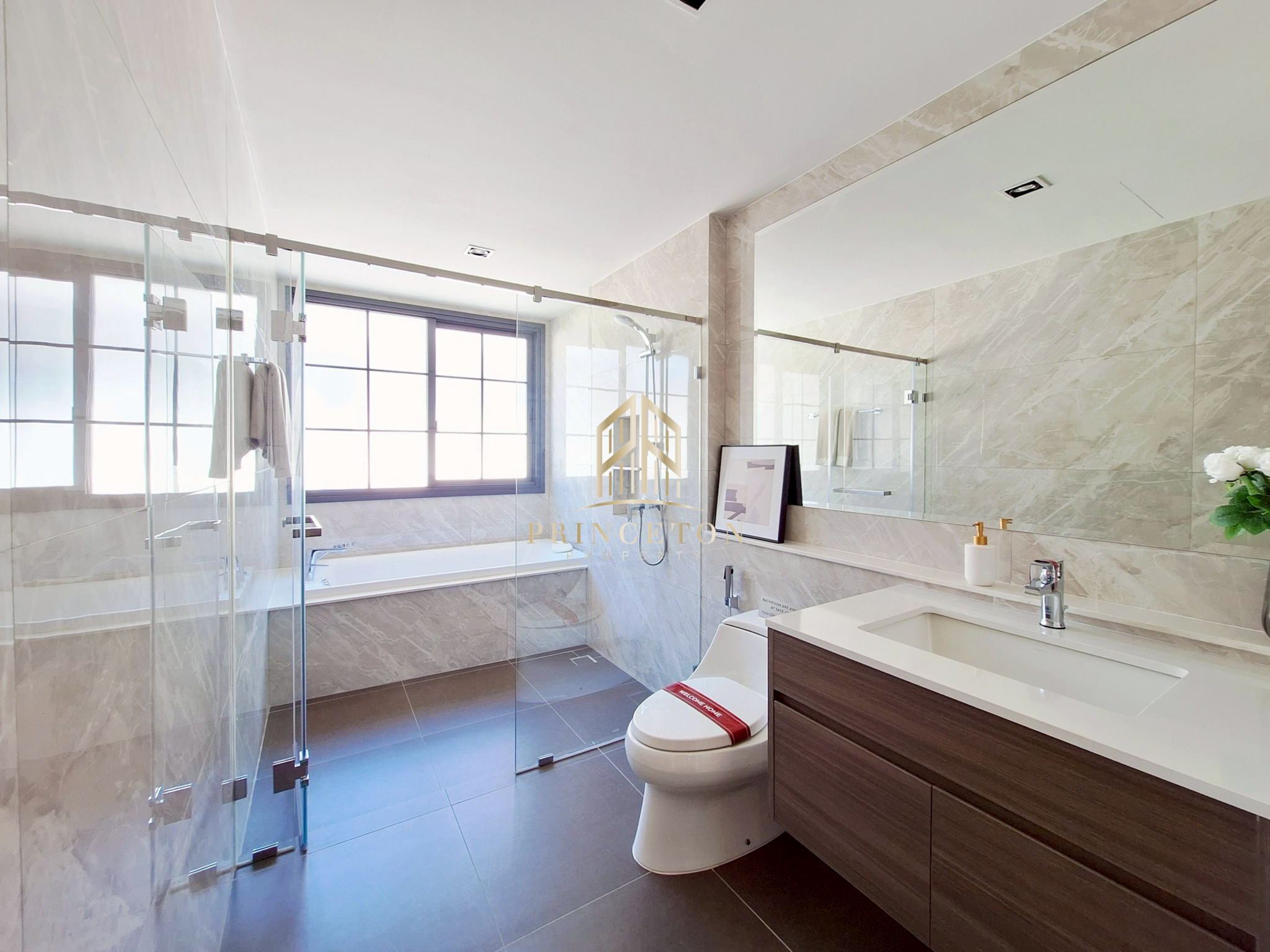 Luxury English-Style Detached House – The City Bangna 2 13