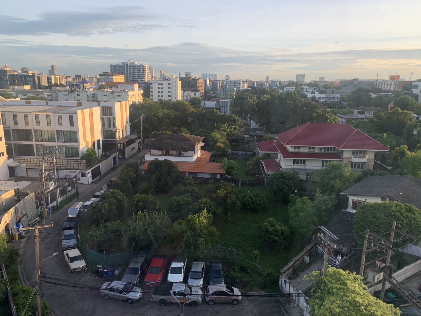 ให้เช่าคอนโดพีทรัชดา 14
