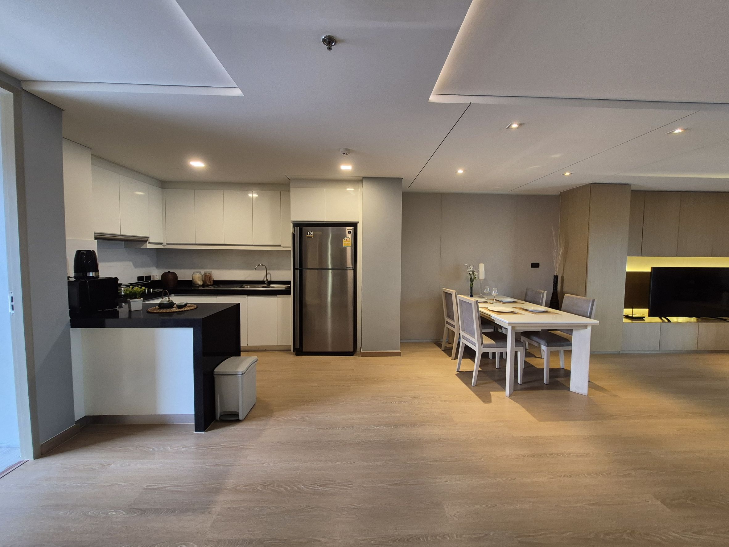 For Rent • Private Residence • 2 Bedroom • 126 Sq.m • Sukhumvit 31 10