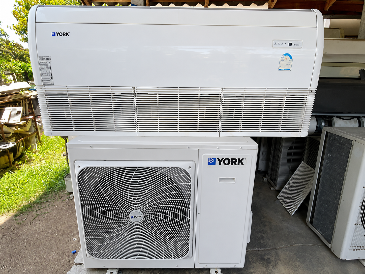 แอร์แขวนใต้ฝ้า YORK ระบบธรรมดา ขนาด 36,000 BTU.