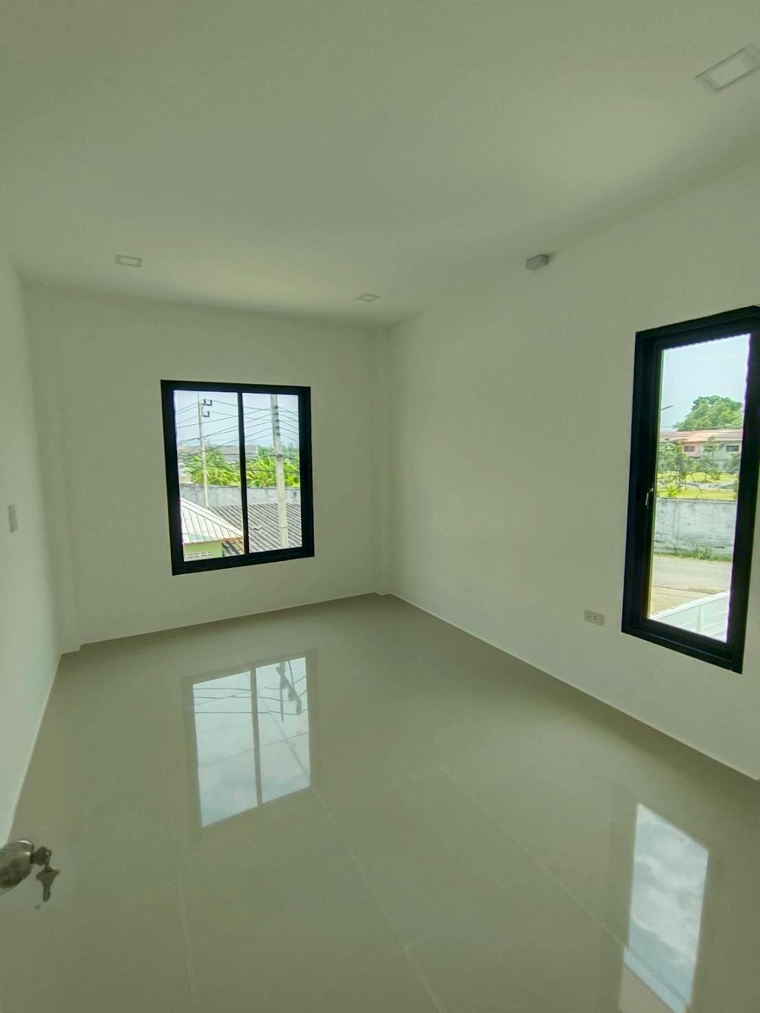 🏠ขายบ้านเดี่ยว นาสร้าง พร้อมที่ดินหน้าบ้านกว้างมาก 16