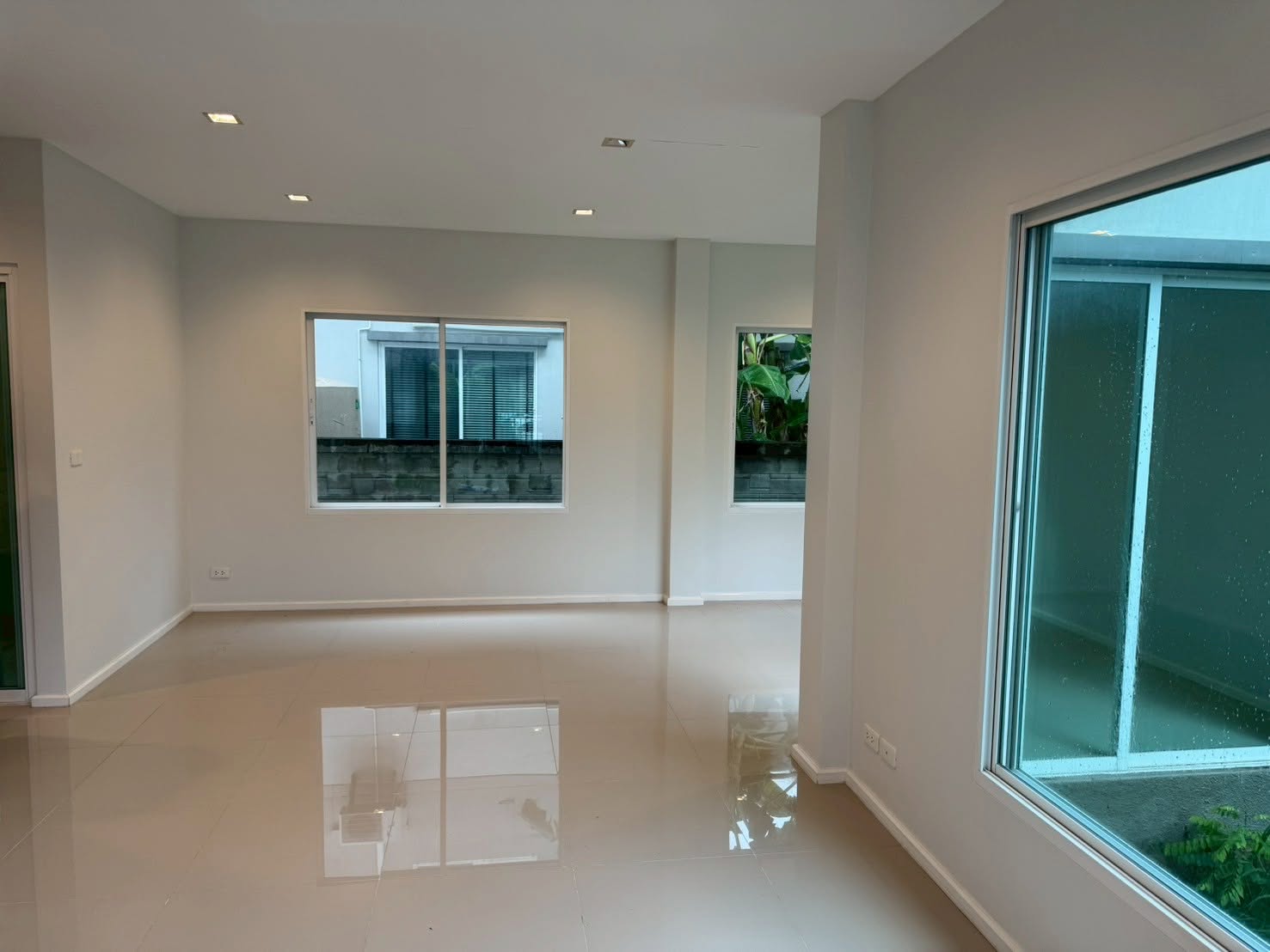 U1448 ให้เช่าบ้านเดี่ยว2ชั้น หลังมุม หมู่บ้านcasa ville รังสิต-คลอง 2 ถนนรังสิต-นครนายก บ้านทำเลดีเดินทางสะดวกเช้าออกได้หลายทาง 13