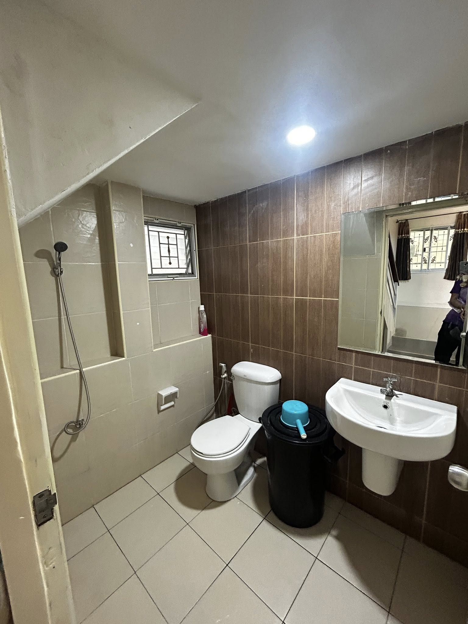 บ้านวิวสวนไทรน้อยขนาด 54 ตรว. 4 ห้องนอน 3 ห้องน้ำ 3