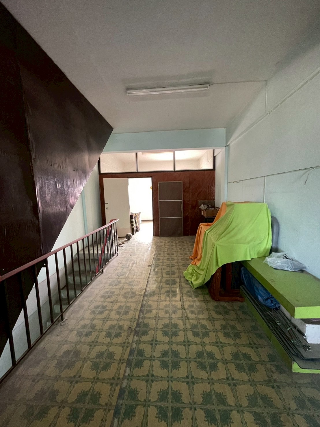 บ้านตึกแถว บ้านติดถนน 16