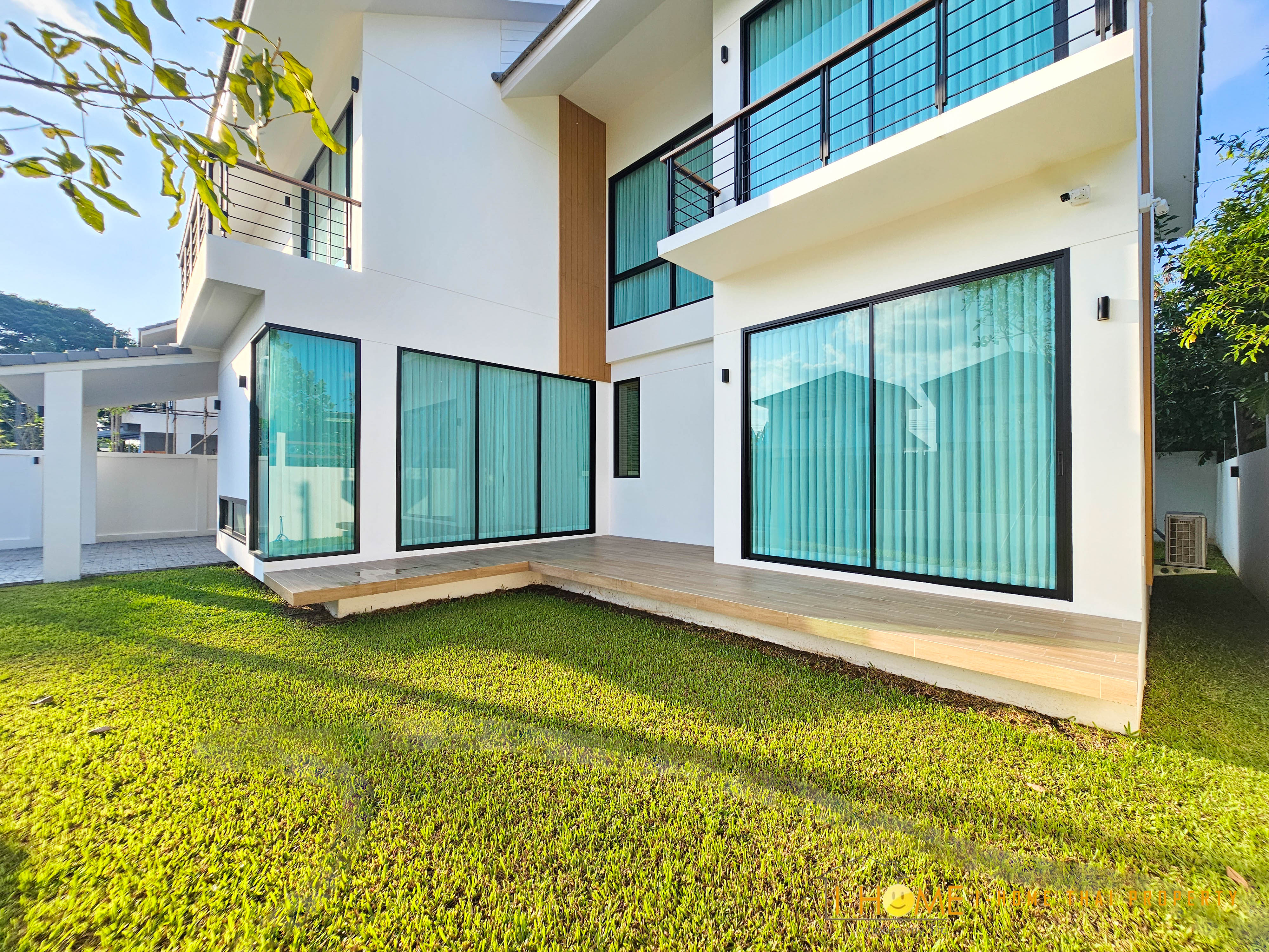 ขายบ้านเดี่ยวในโครงการใกล้สนามบินเชียงใหม่ 7.9ล้านฟรีโอน 6