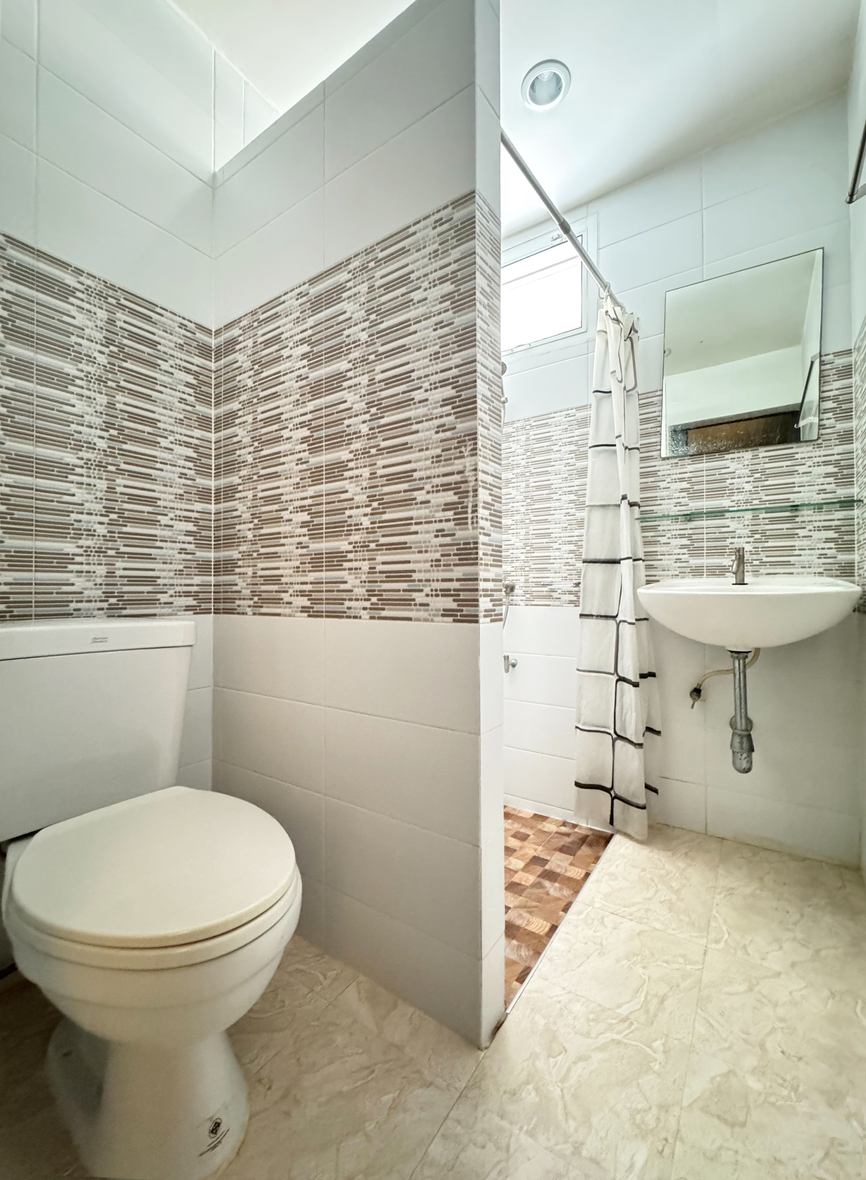ให้เช่าทาวน์เฮาส์ 2 ชั้น ถ.ประชาราษฎร์บำเพ็ญ  ห่างMRT ห้วยขวางเพียง 1 กม. Townhouse for rent PRACHARAJBUMPEN Rd. HUAI KWANG (曼谷 聯排別墅出租, 汇权–素提讪–拉差达) 12