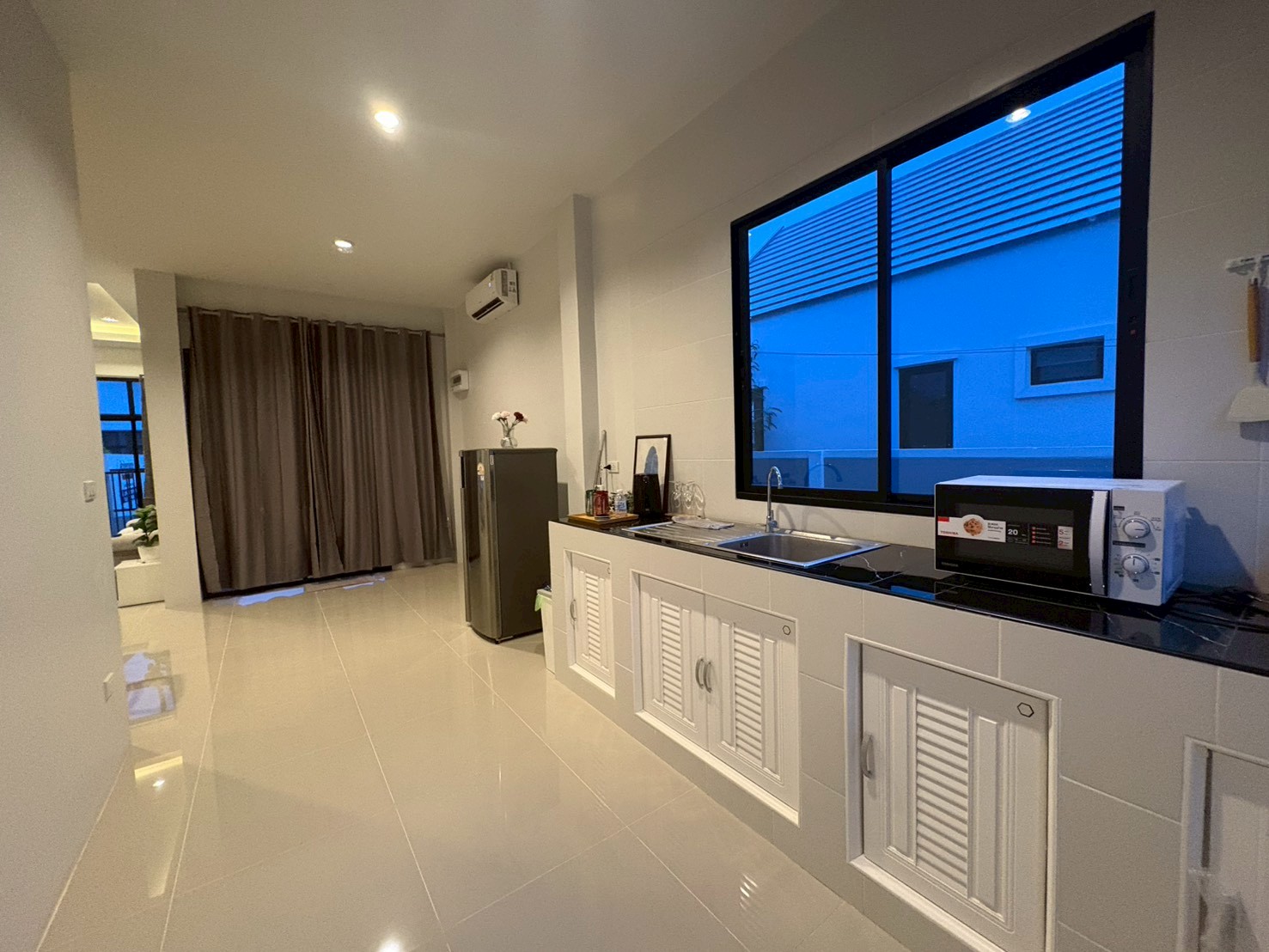 โครงการหมู่บ้าน THEPERFECT RAMAII - BANGPLA 14