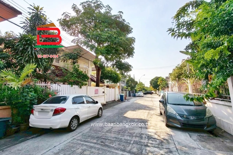 บ้านเดี่ยว เนื้อที่ 58.8 ตร.ว. หมู่บ้าน ซิลค์ วิลเลจ (สายไหม 54) ใกล้ปตท.สายไหม 56 ถนนสายไหม แขวงสายไหม เขตสายไหม 3