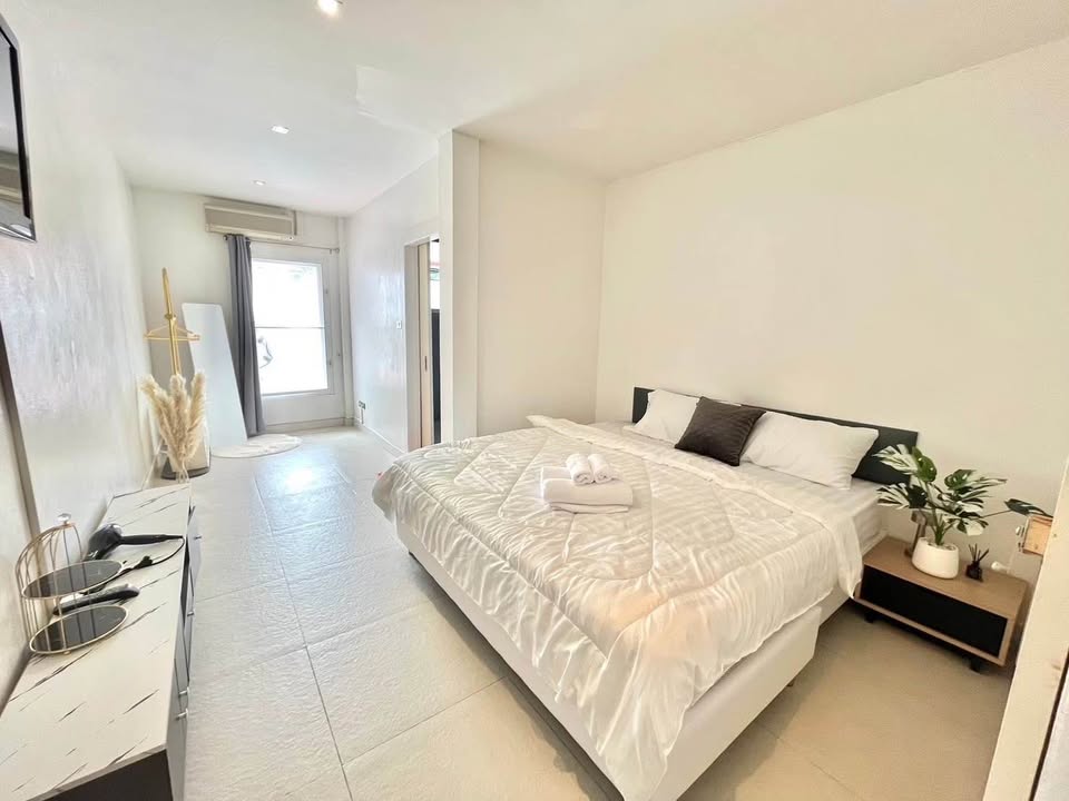 Luxury Pool Villa For Rent Pattaya Hill Village 2 15