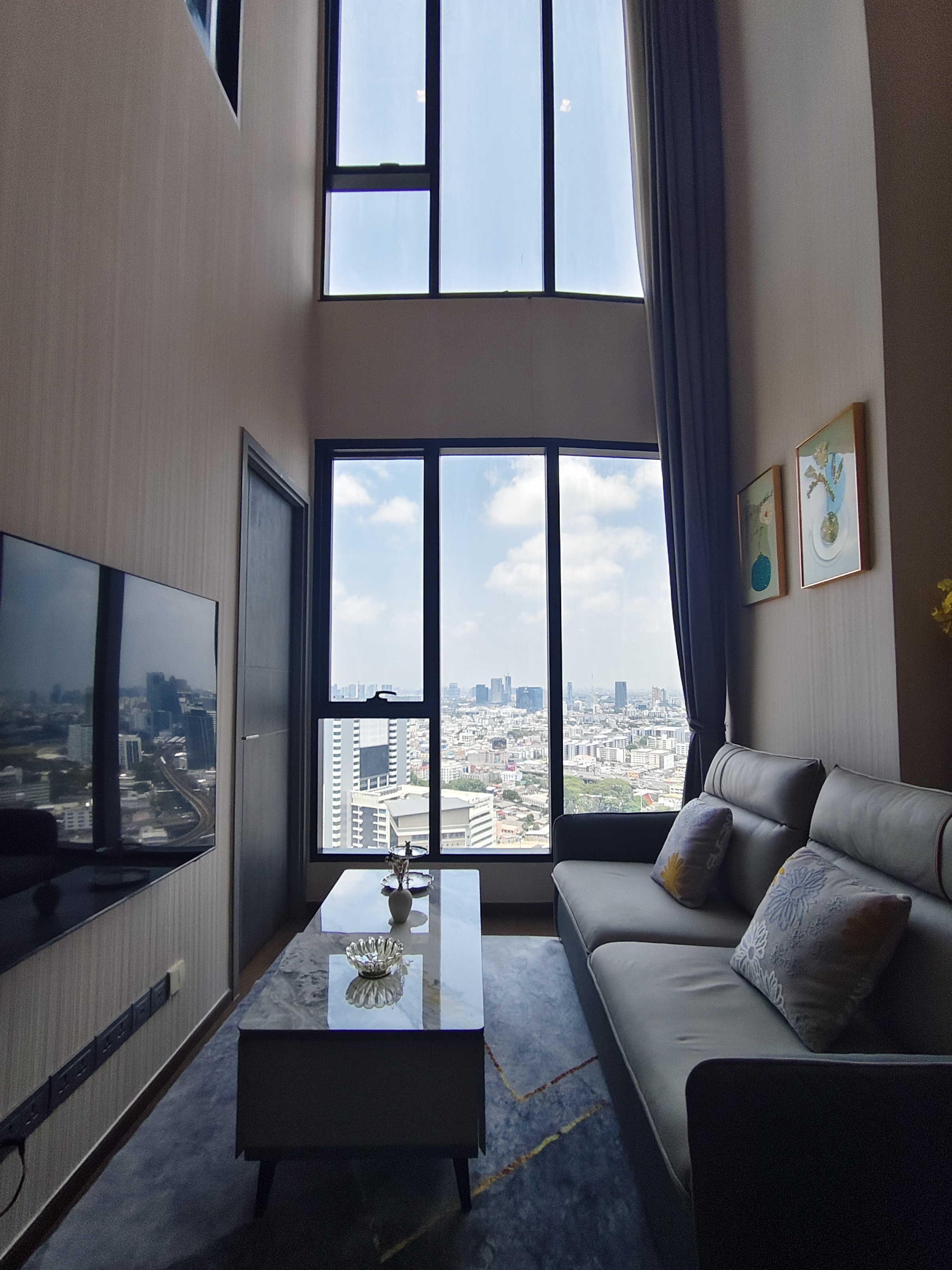 ✨ Duplex Rare Item ใจกลางอนุสาวรีย์ชัยฯปล่อยเช่า Ideo Q Victory 15