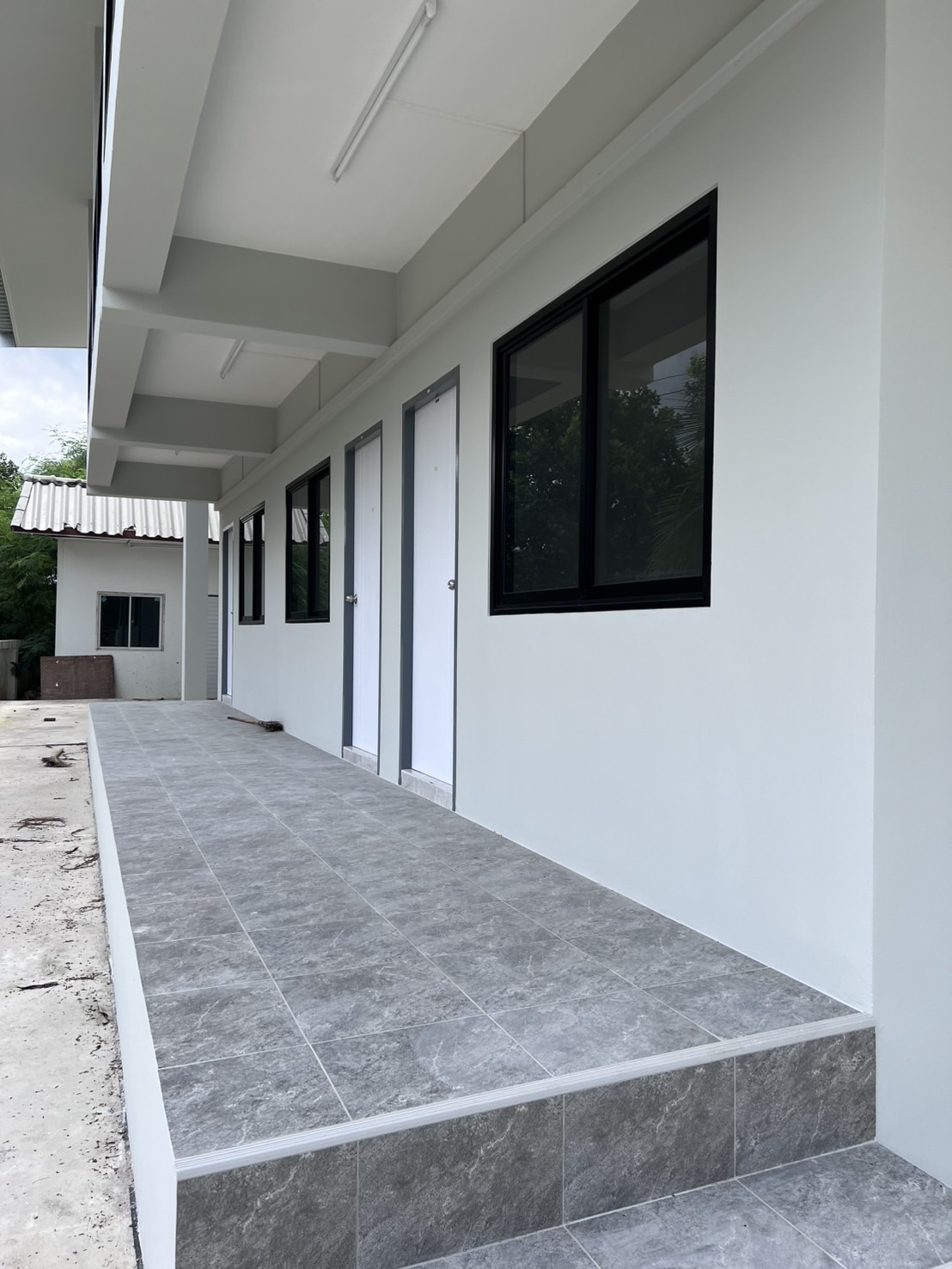 ขาย/ให้เช่า โดยเจ้าของเองค่ะ 🏘️ Home office + โกดังสินค้า (ใหม่มากๆ ยังไม่เคยเข้าอยู่) ขายราคา 55,000,000 บาท ให้เช่า 200,000 บาท/เดือน 8
