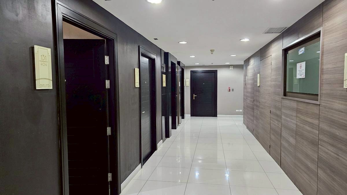 ขายด่วน! คอนโดหรู ใจกลางพระราม 9 พร้อมอยู่ Belle Grand Condo Rama 9 13